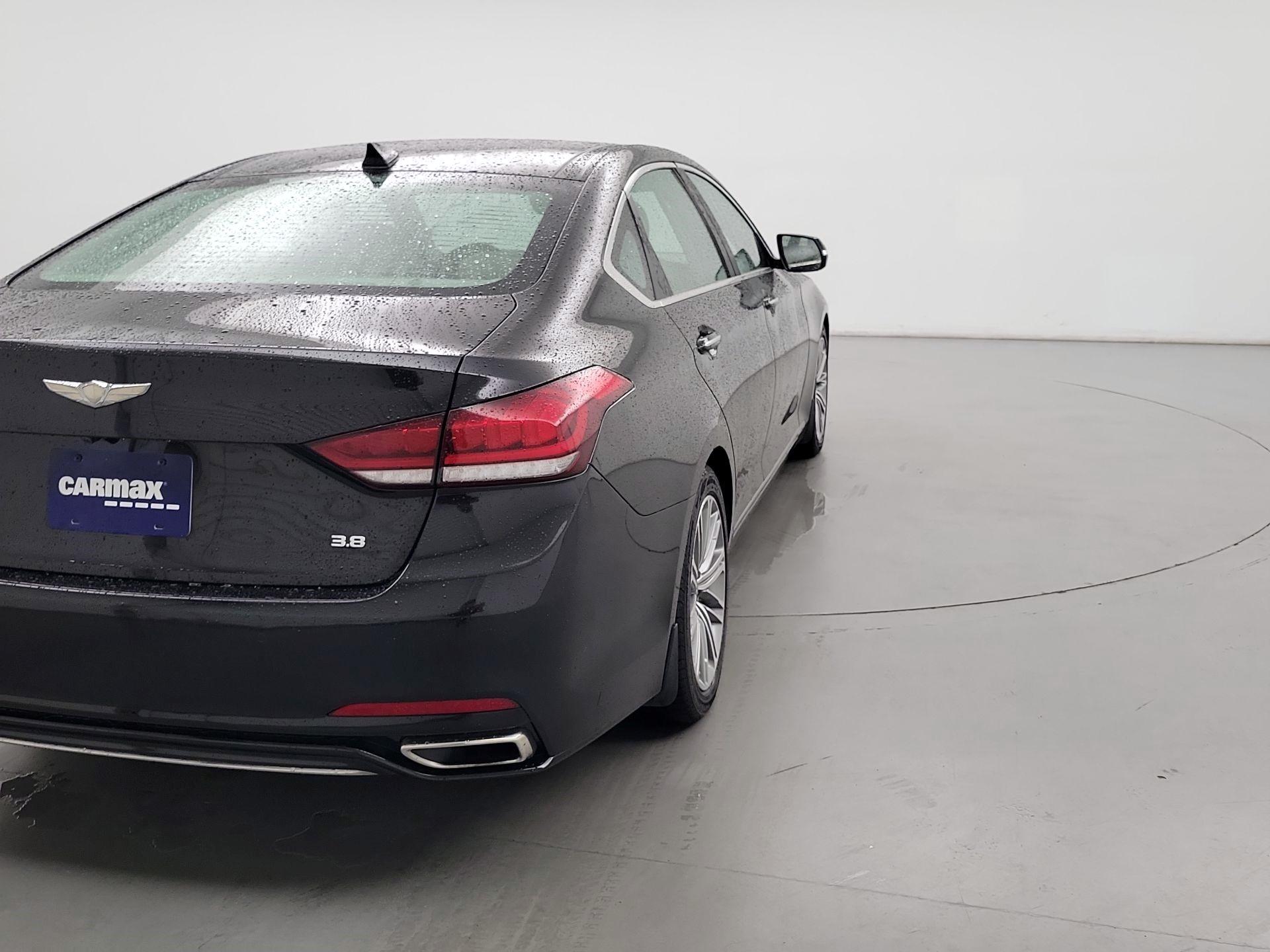 Thumbnail: 2018 Genesis G80 - 5
