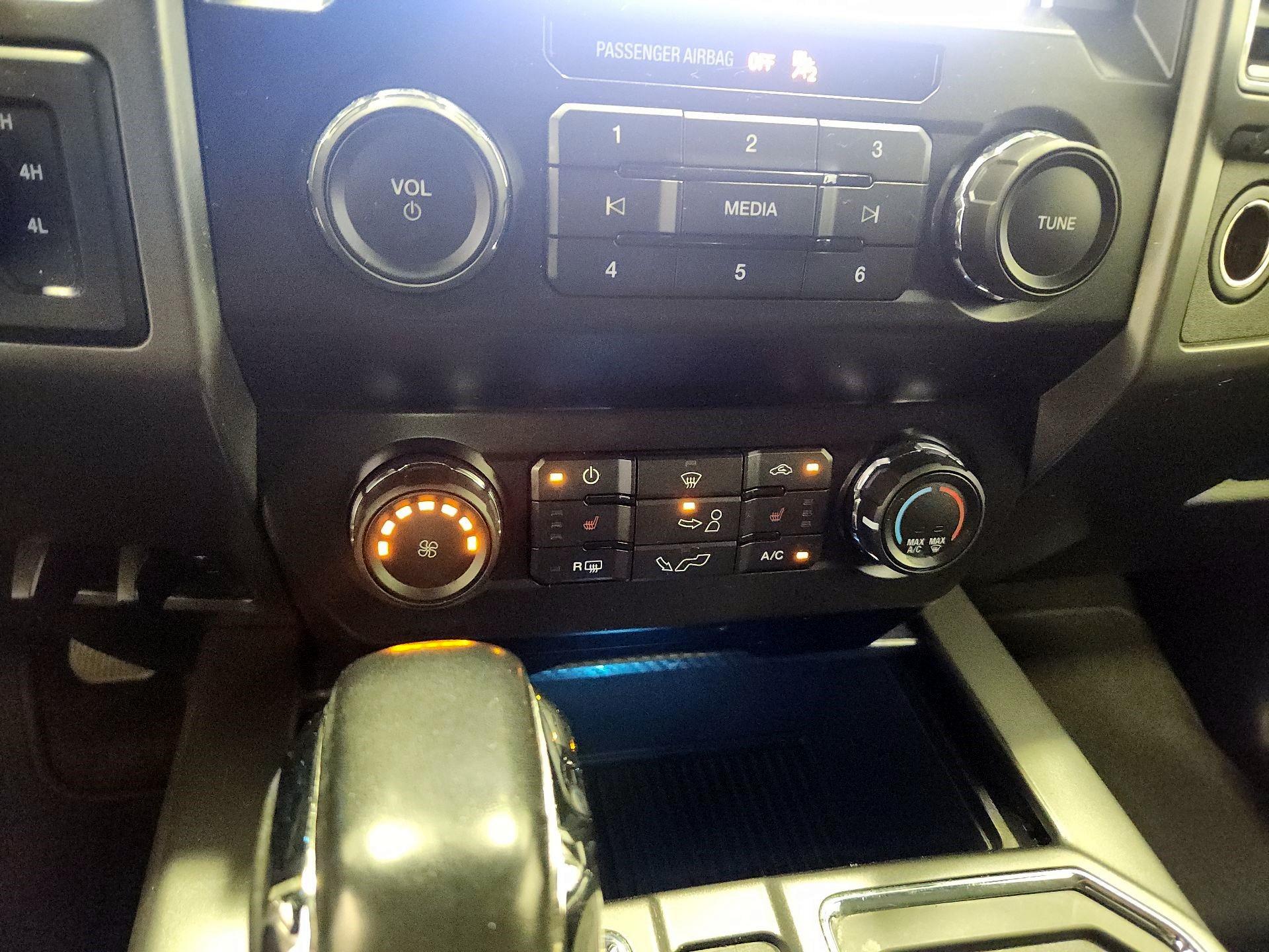 Thumbnail: 2019 Ford F-150 - 17