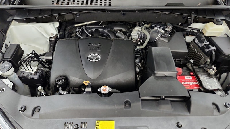 2018 Toyota Highlander XLE 22