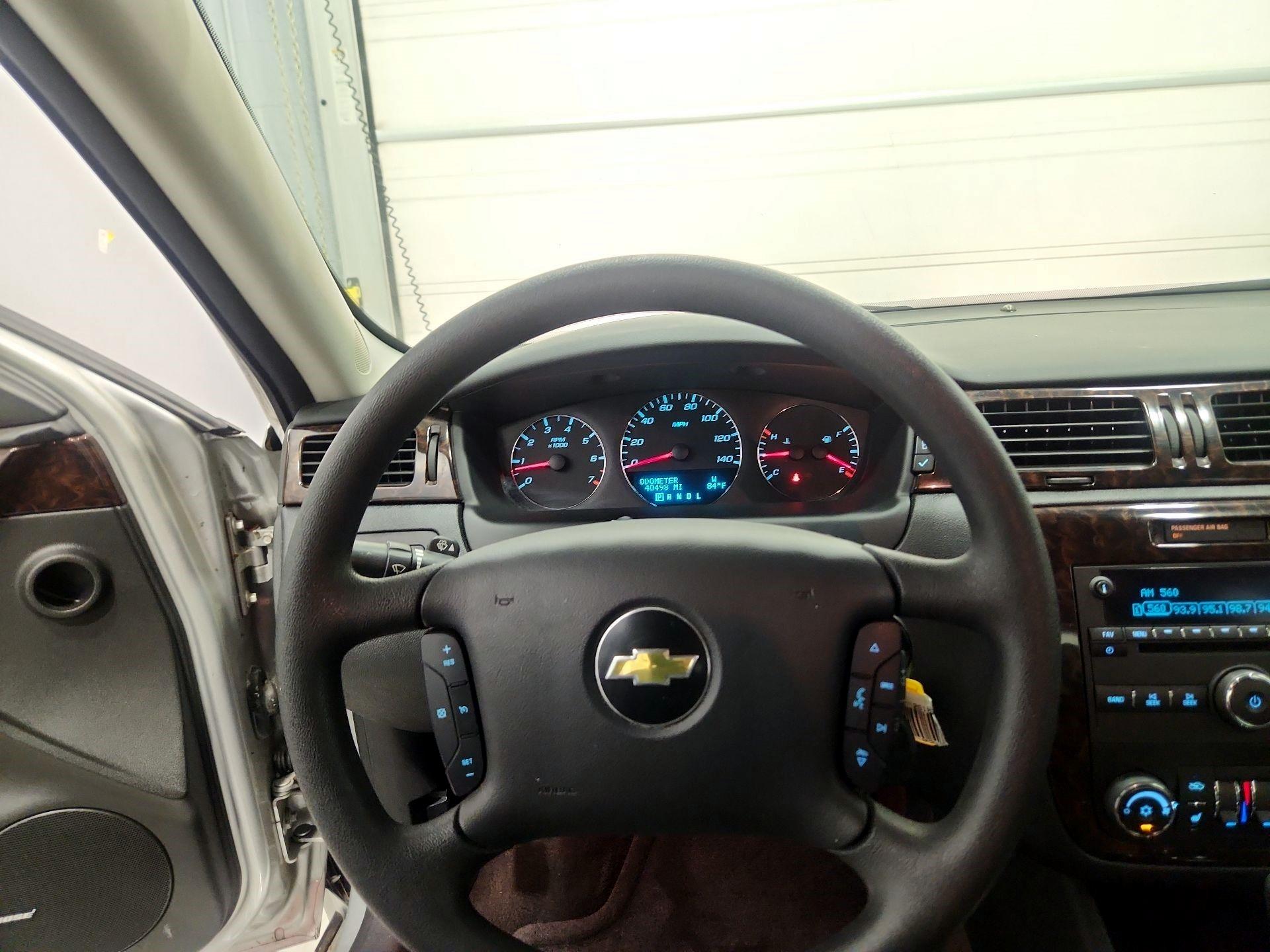 Thumbnail: 2015 Chevrolet Impala - 10