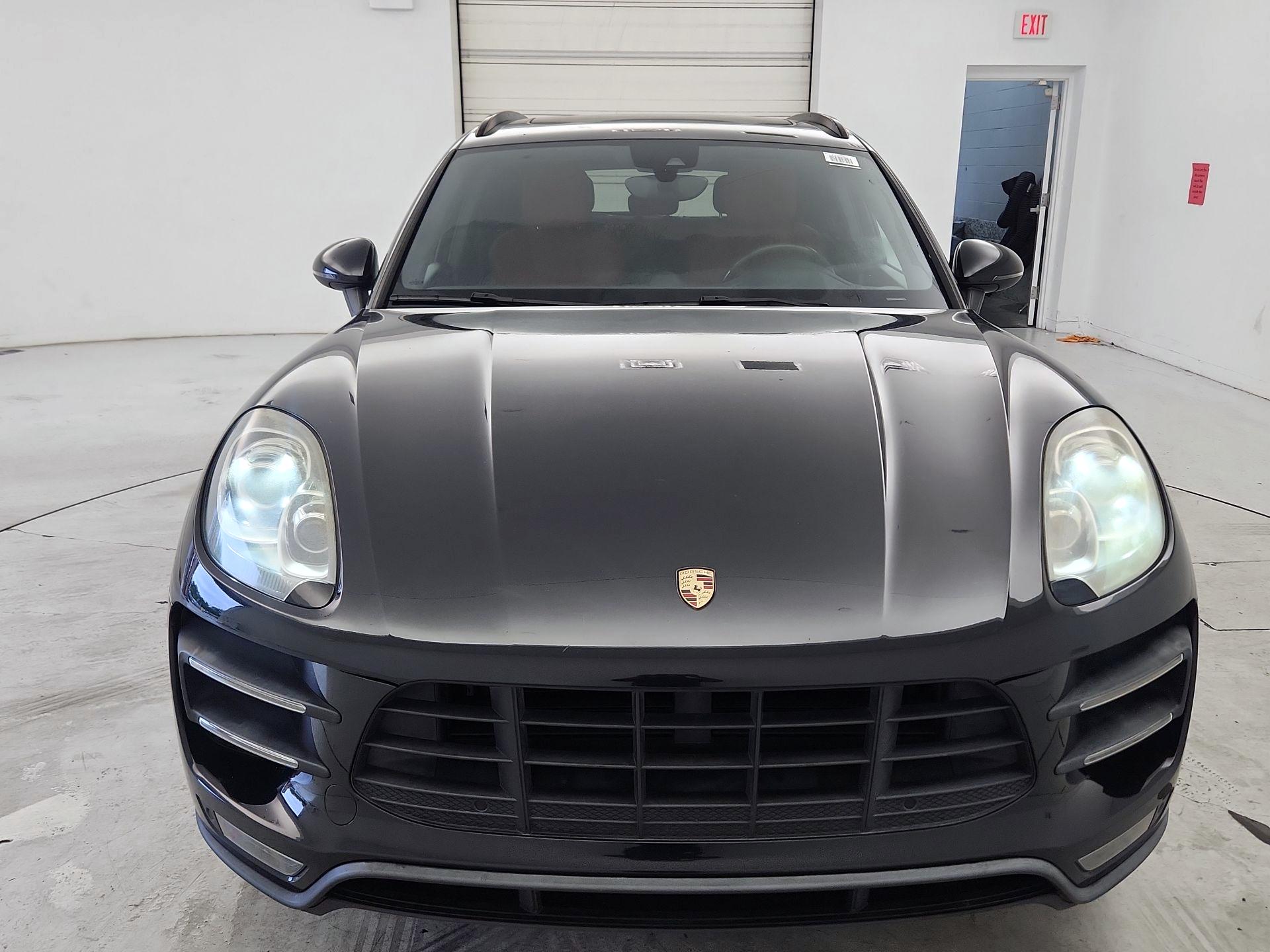 Thumbnail: 2015 Porsche Macan - 2