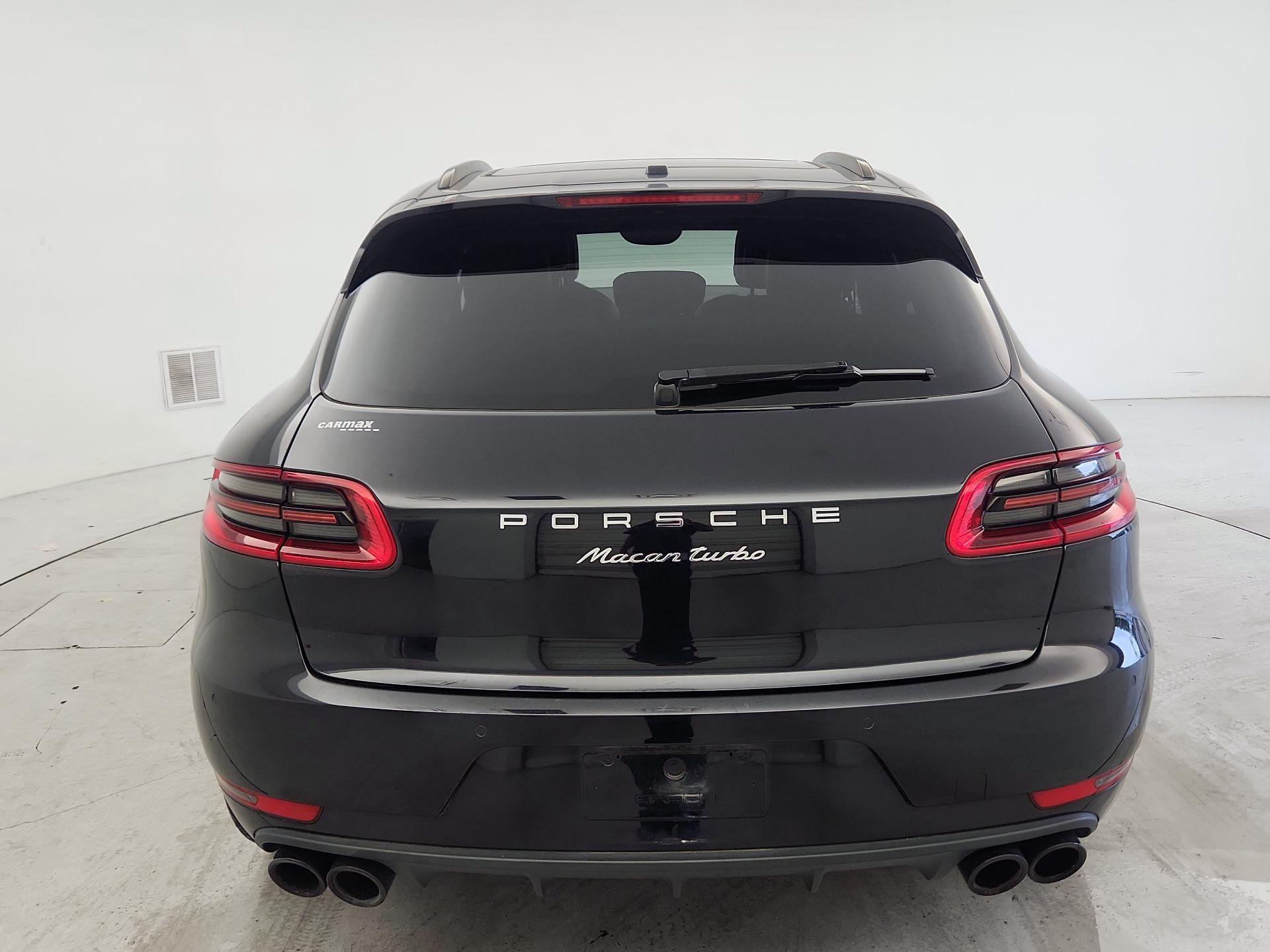 Thumbnail: 2015 Porsche Macan - 6