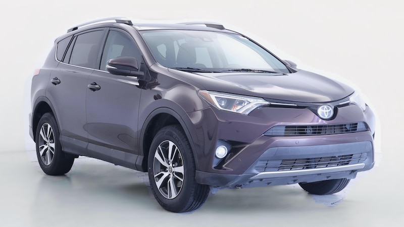 2017 Toyota RAV4 XLE Hero Image