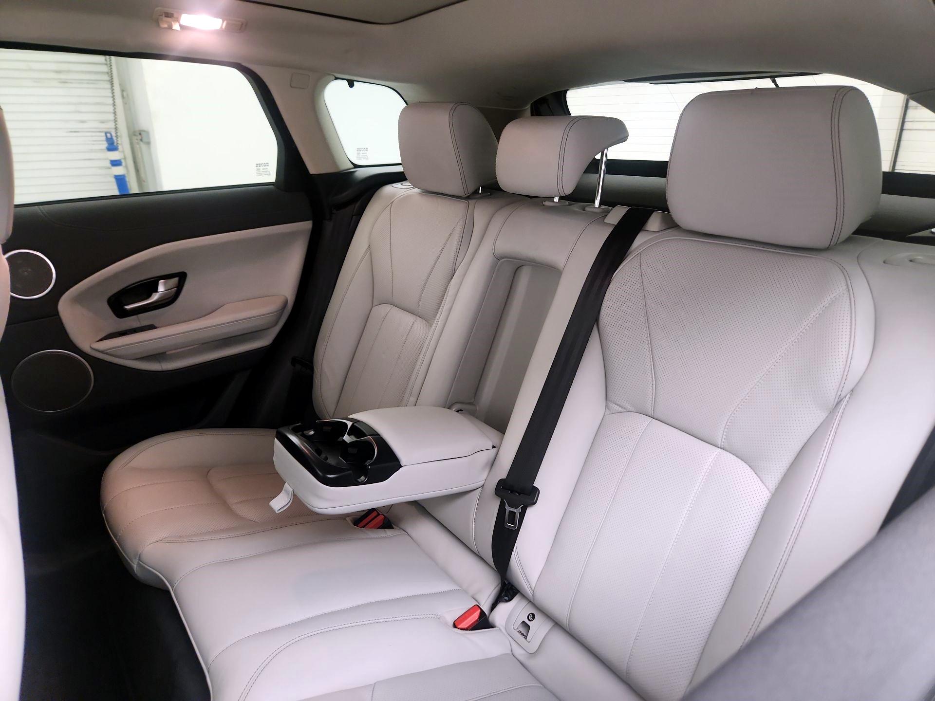 Thumbnail: 2016 Land Rover Range Rover Evoque - 19