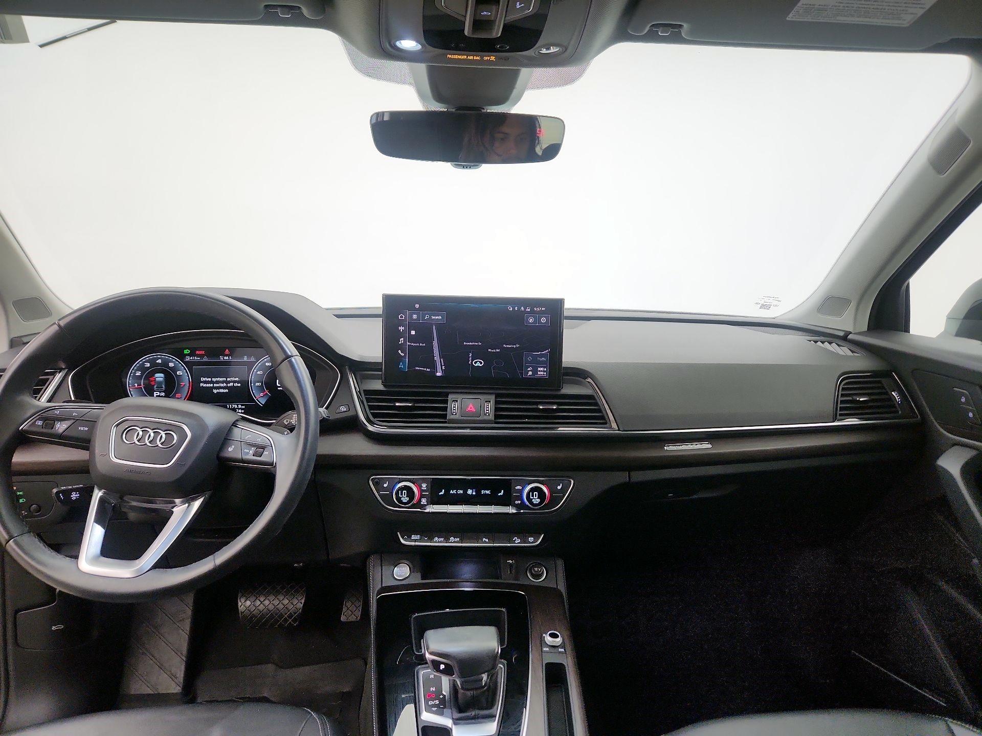 Thumbnail: 2023 Audi Q5 - 9