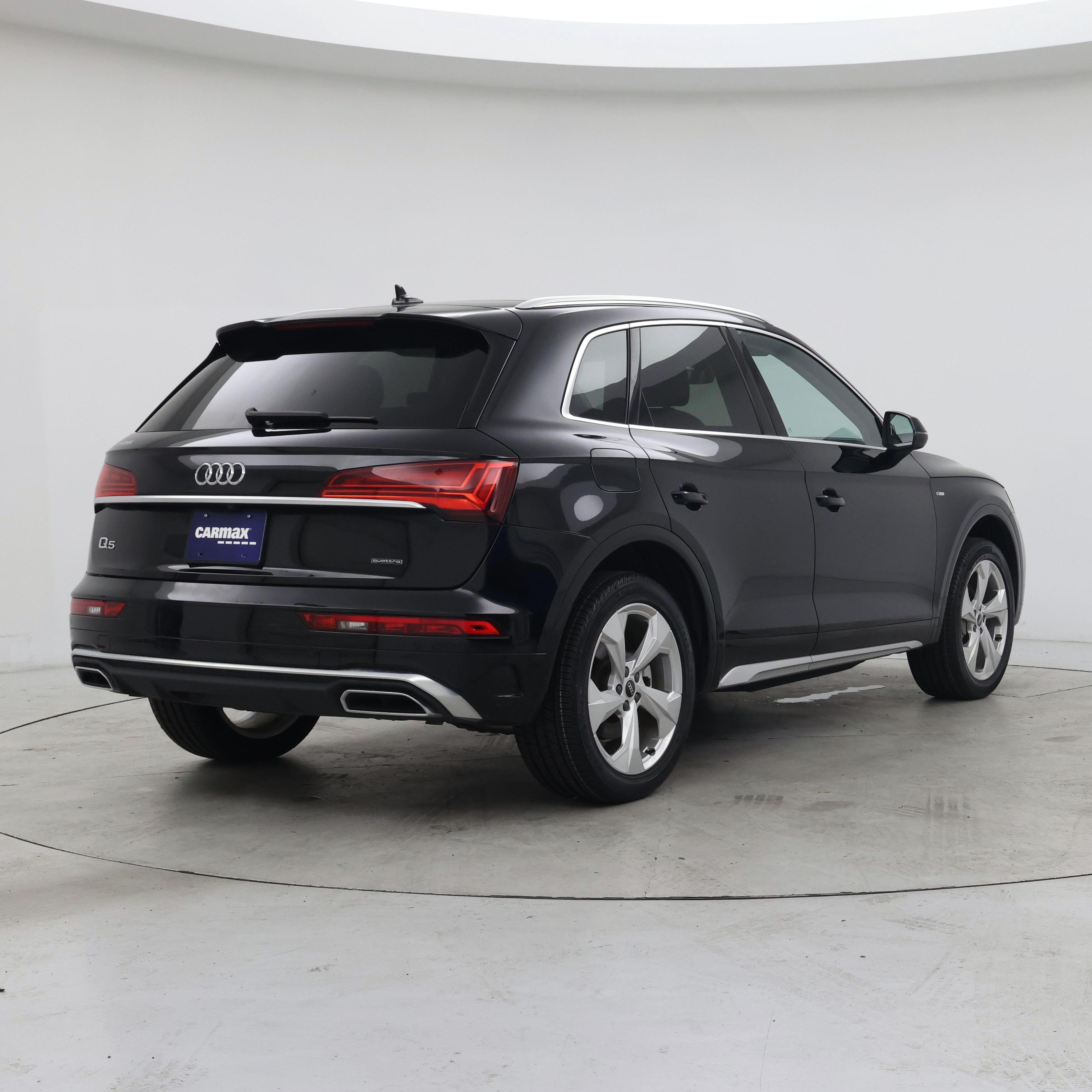 Thumbnail: 2023 Audi Q5 - 8