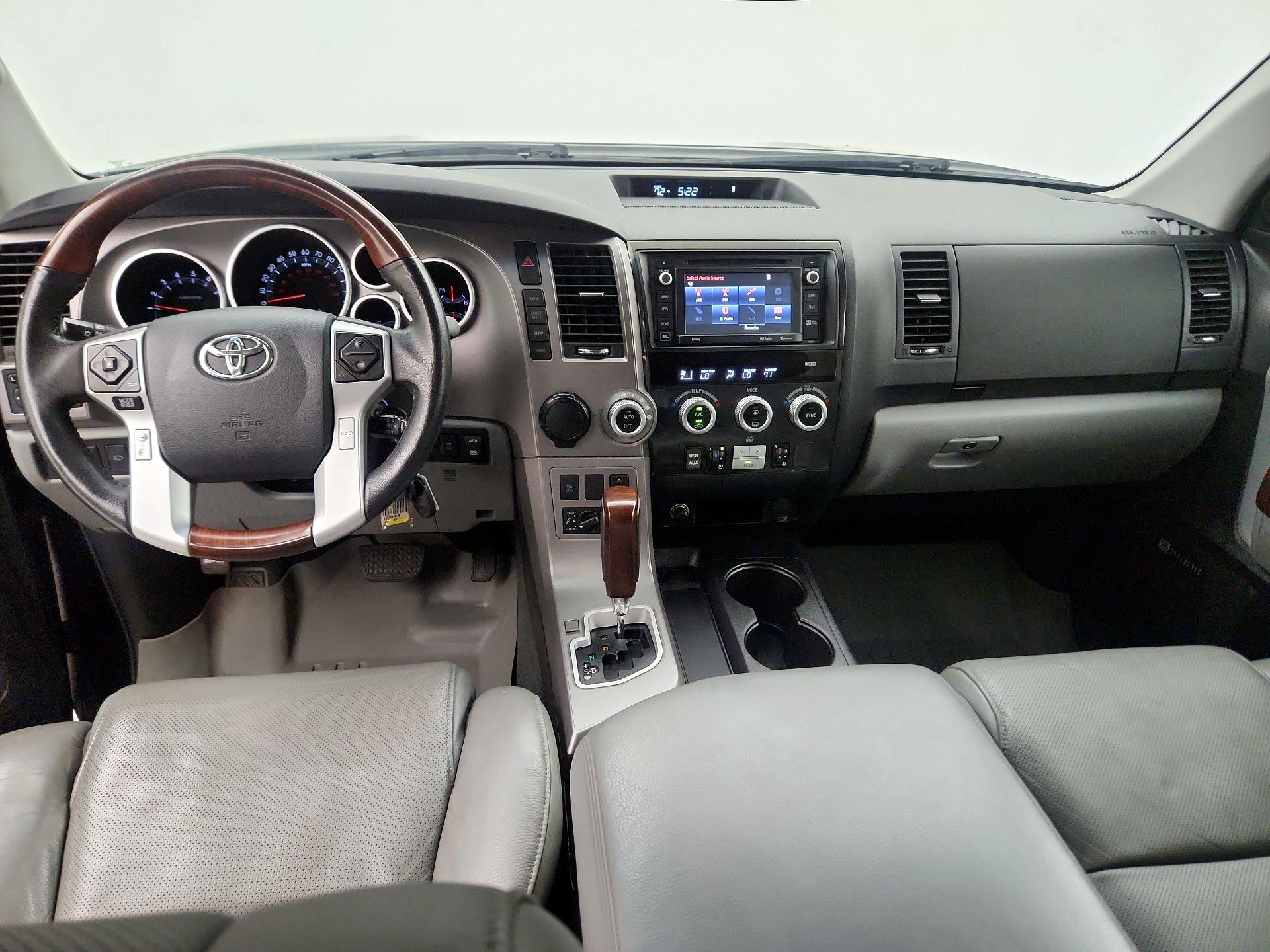 Thumbnail: 2016 Toyota Sequoia - 9