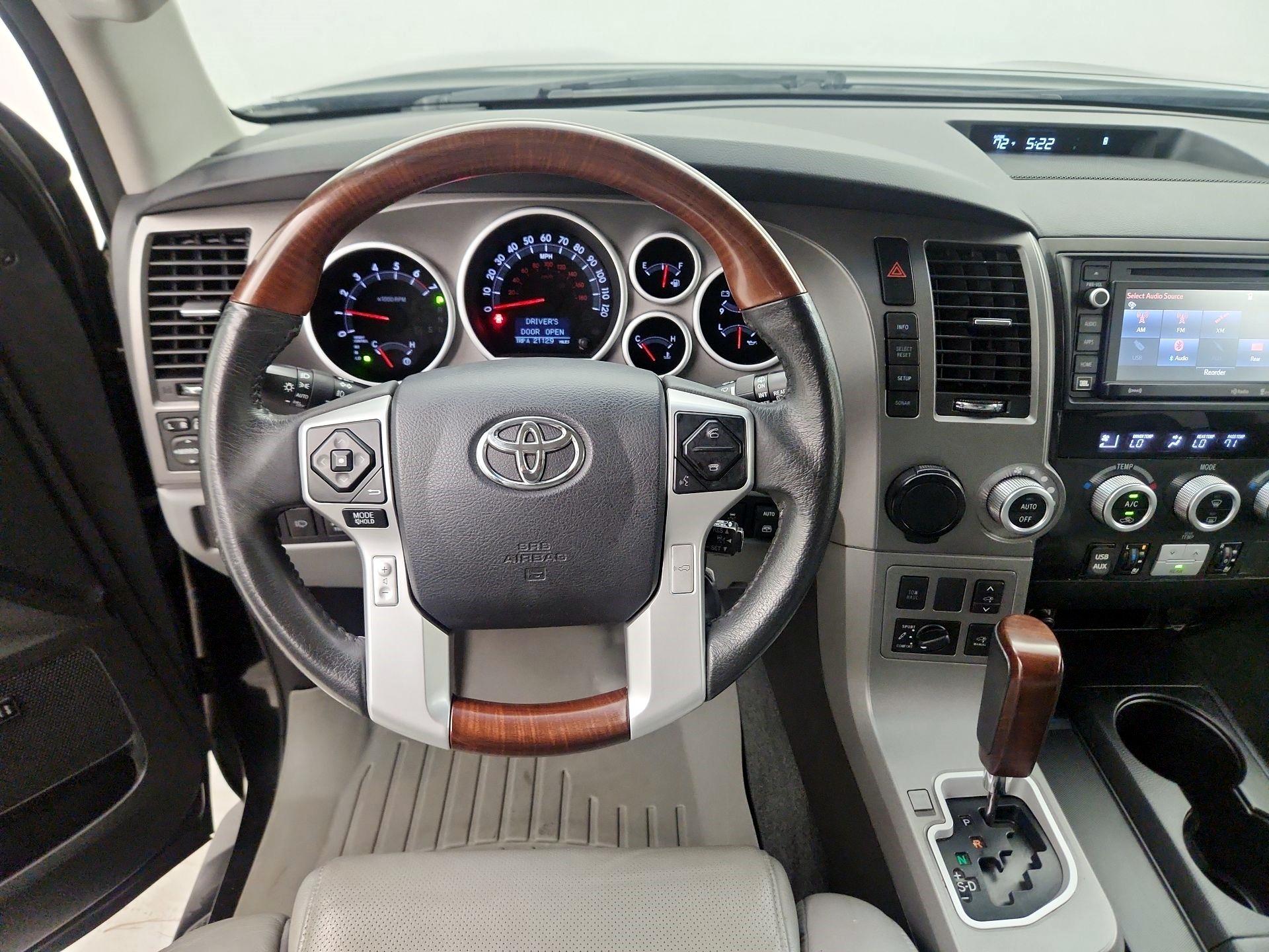 Thumbnail: 2016 Toyota Sequoia - 10