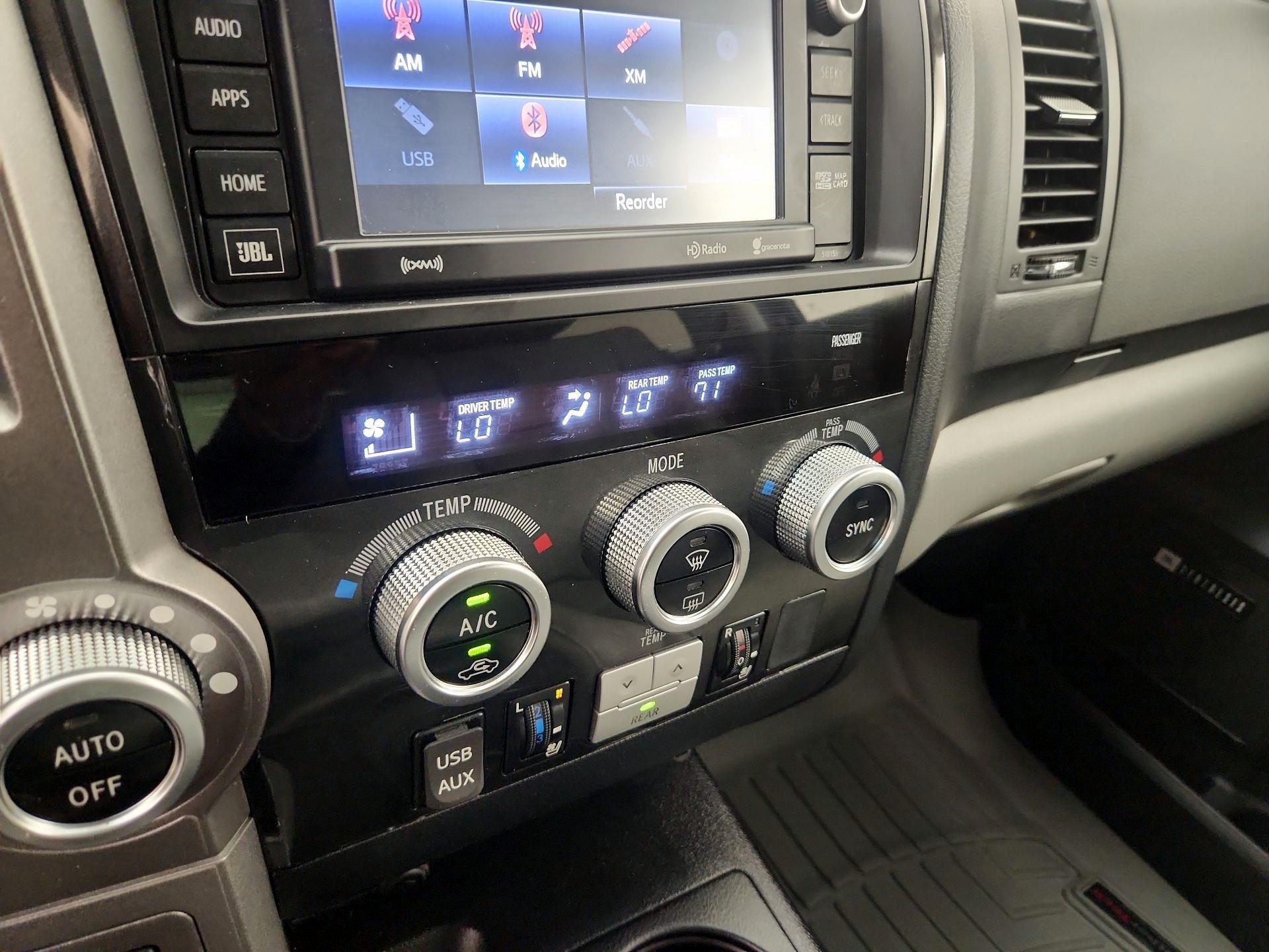 Thumbnail: 2016 Toyota Sequoia - 16
