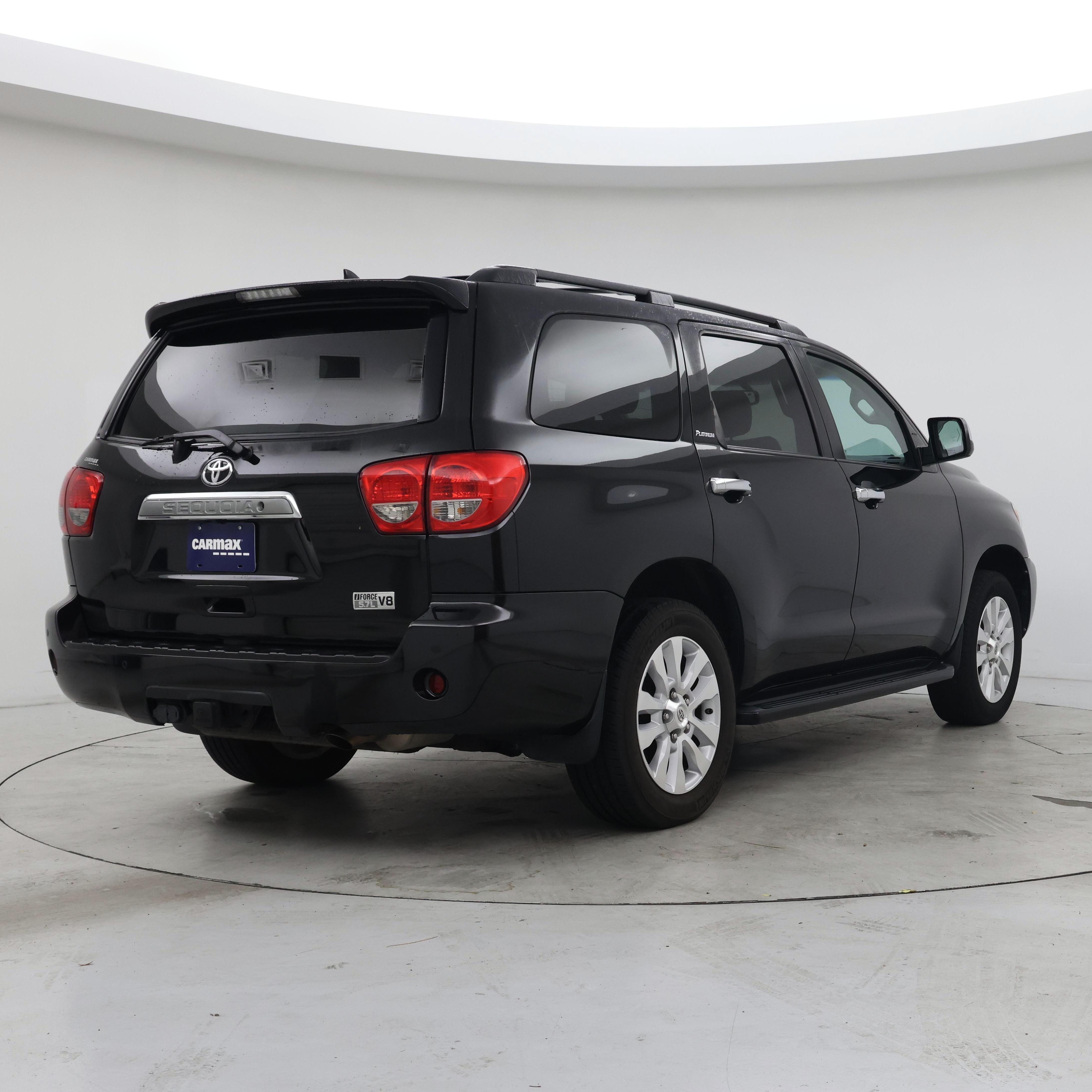 Thumbnail: 2016 Toyota Sequoia - 8