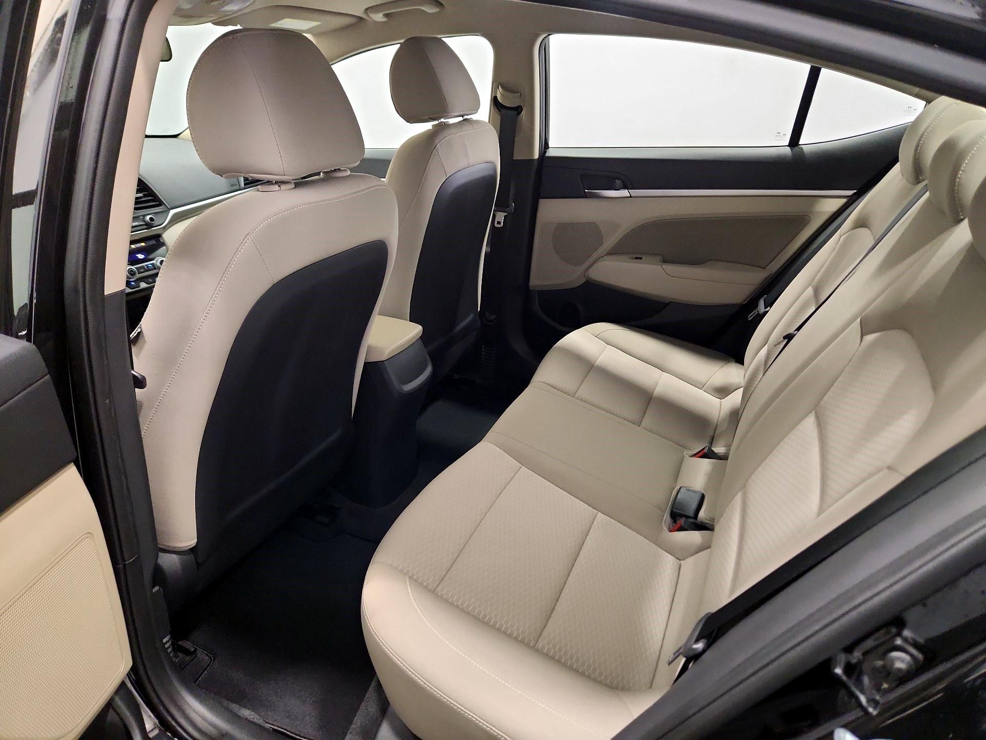 Thumbnail: 2020 Hyundai Elantra - 19