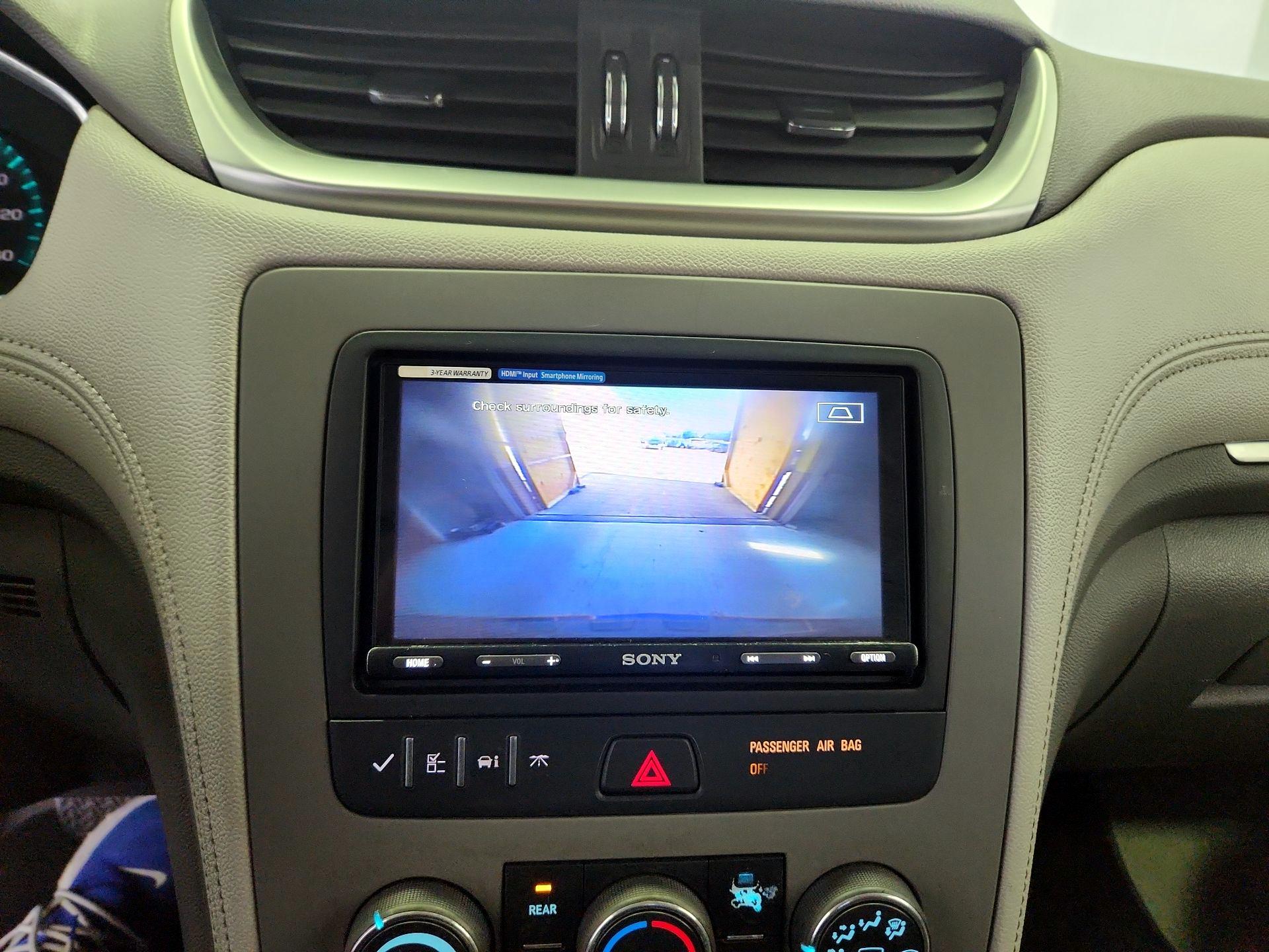 Thumbnail: 2016 Chevrolet Traverse - 14