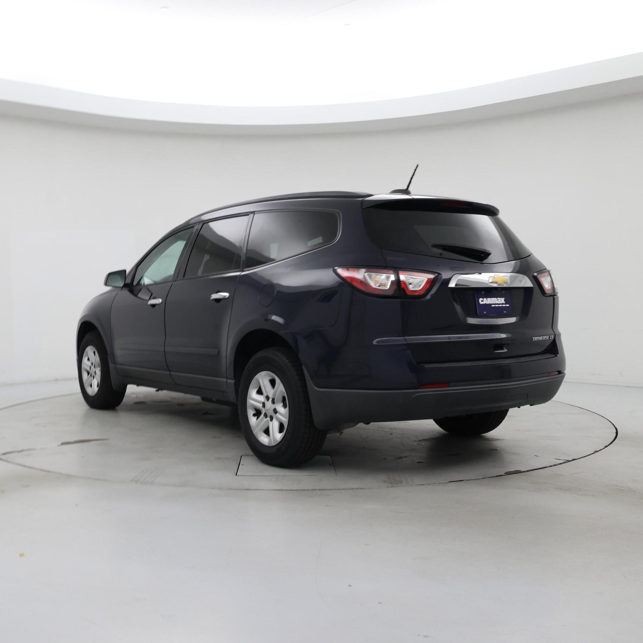 Thumbnail: 2016 Chevrolet Traverse - 2