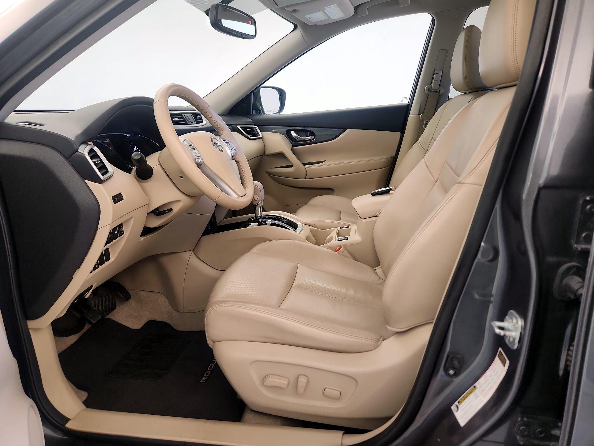 Thumbnail: 2015 Nissan Rogue - 9