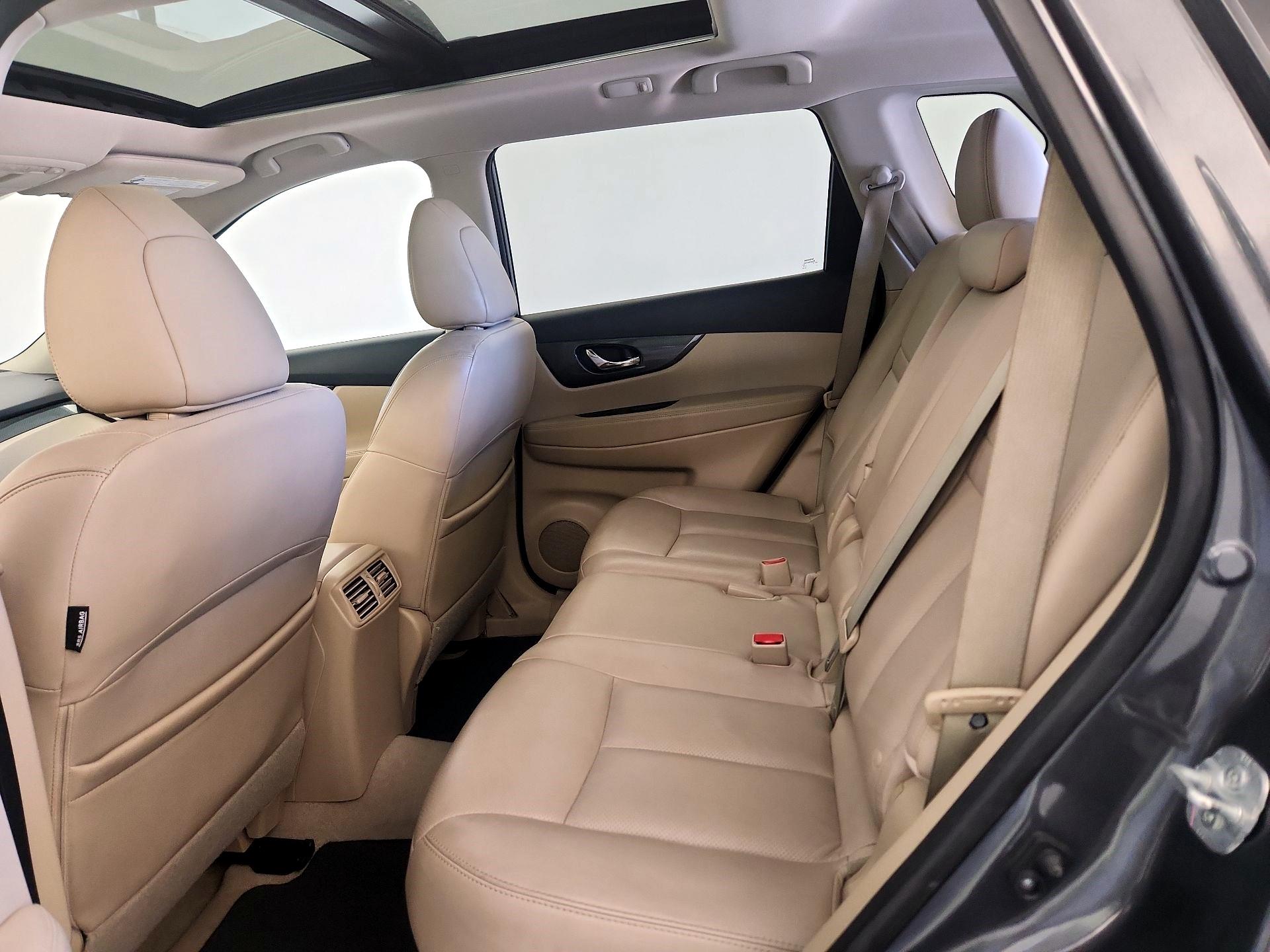 Thumbnail: 2015 Nissan Rogue - 19