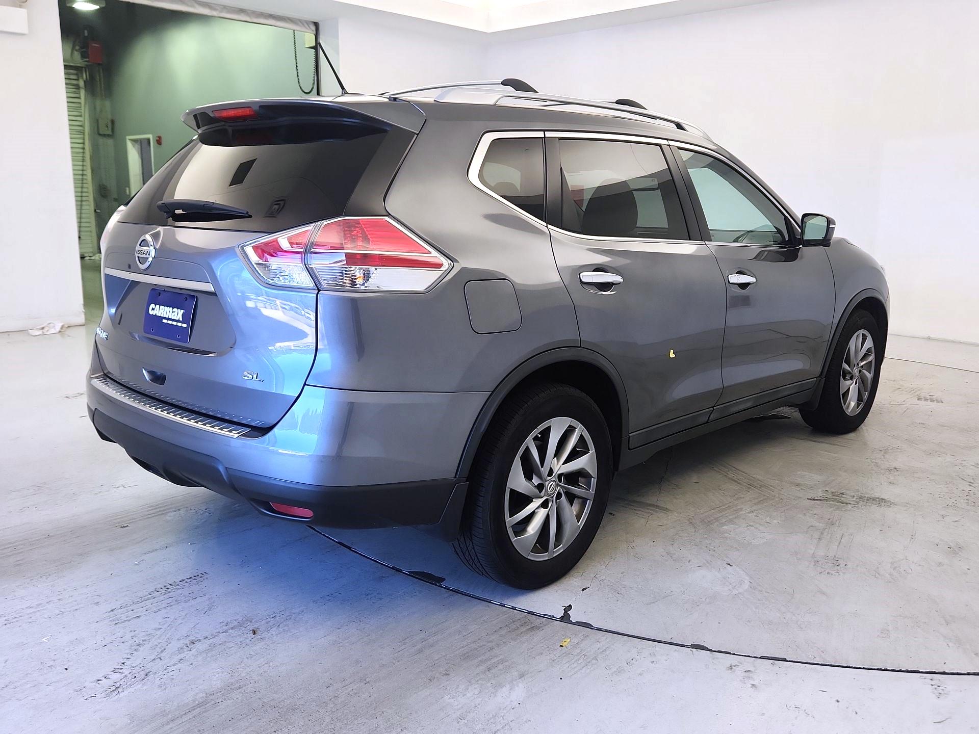 Thumbnail: 2015 Nissan Rogue - 5
