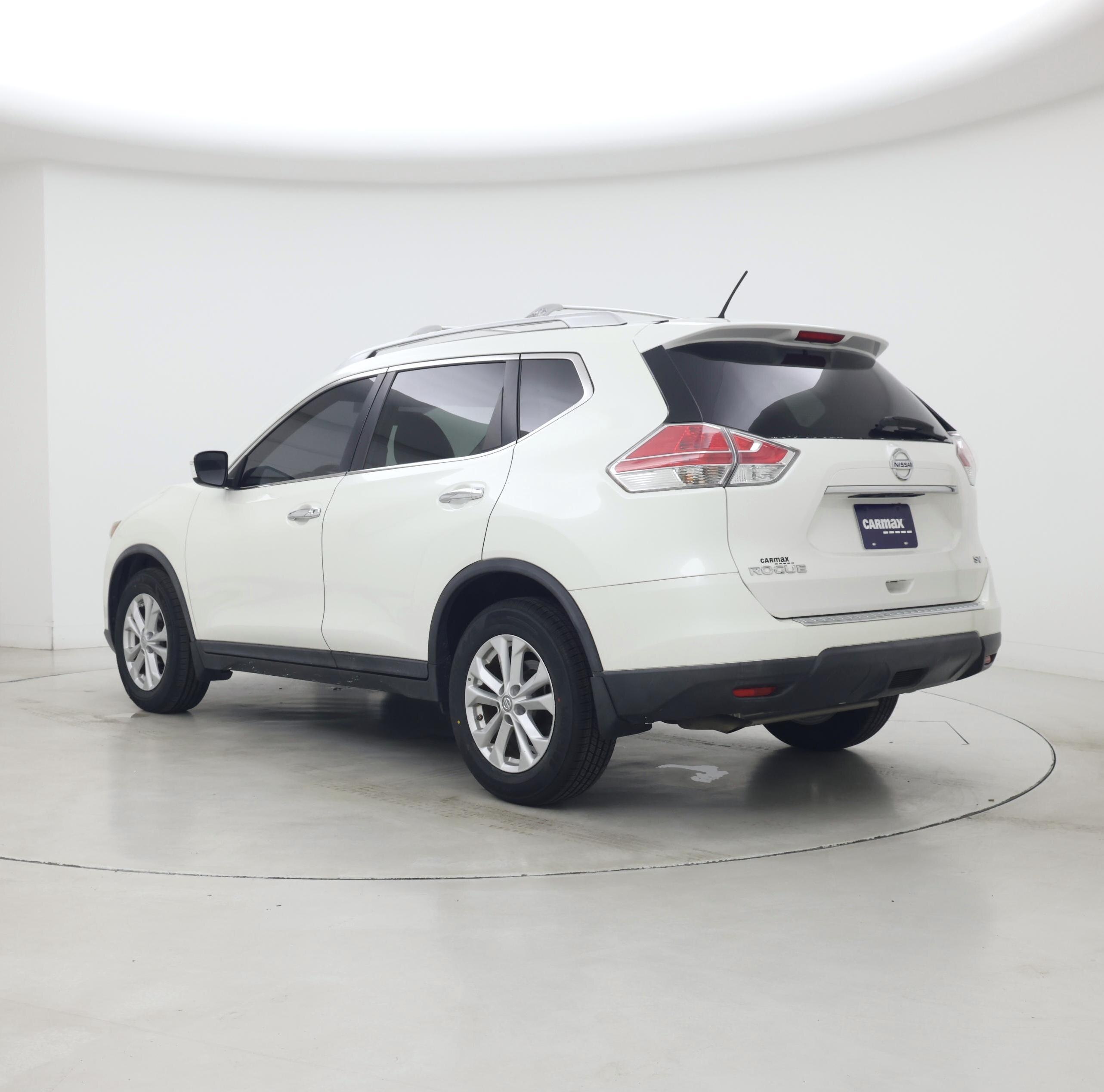 Thumbnail: 2015 Nissan Rogue - 2
