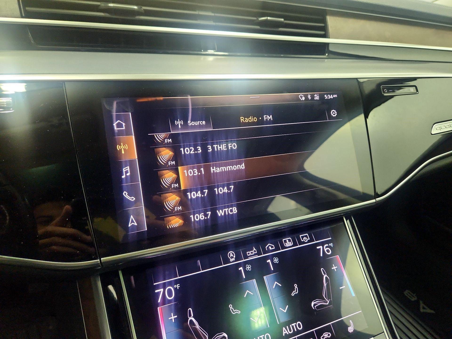Thumbnail: 2020 Audi A8 - 16