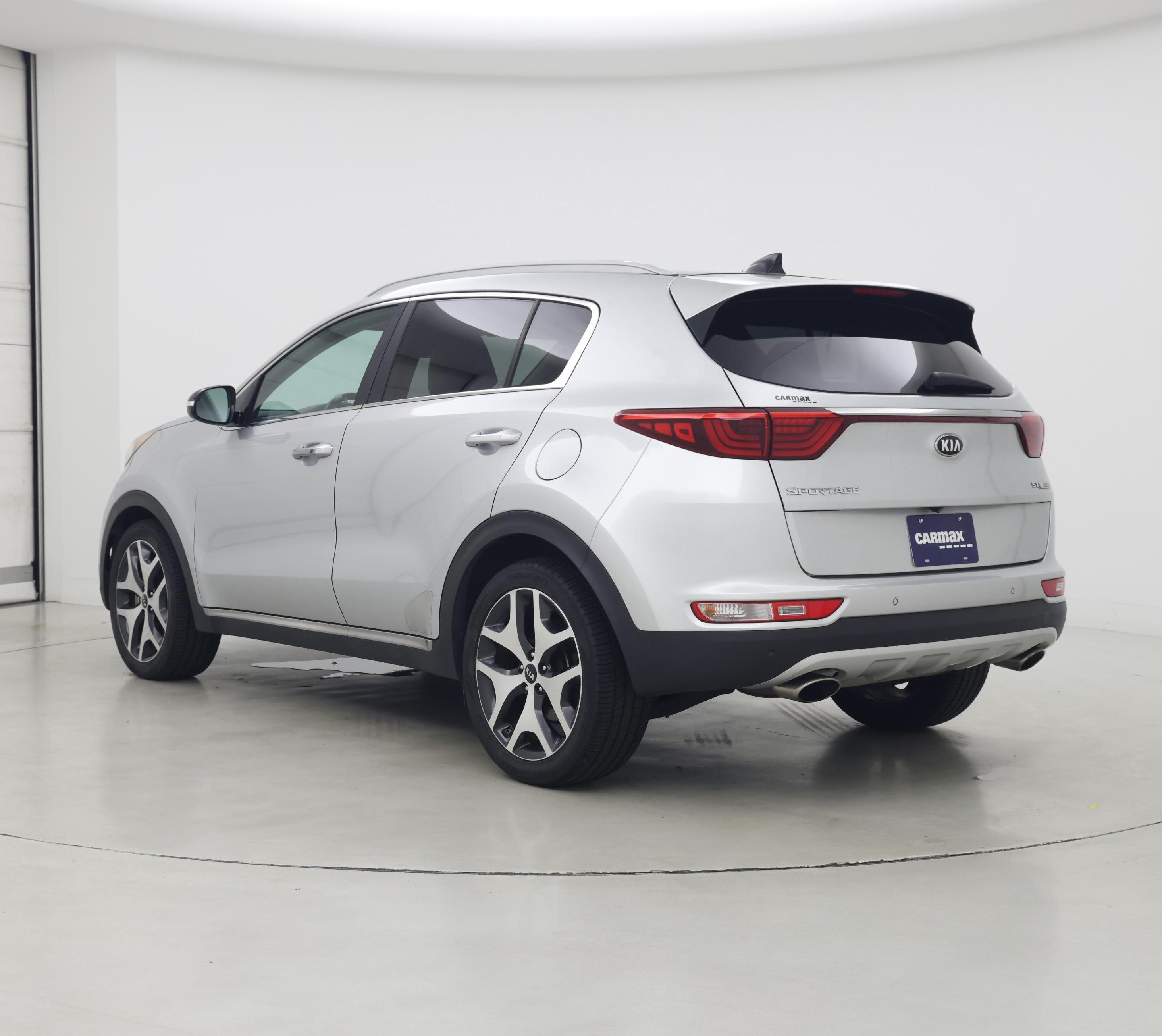 Thumbnail: 2017 Kia Sportage - 2