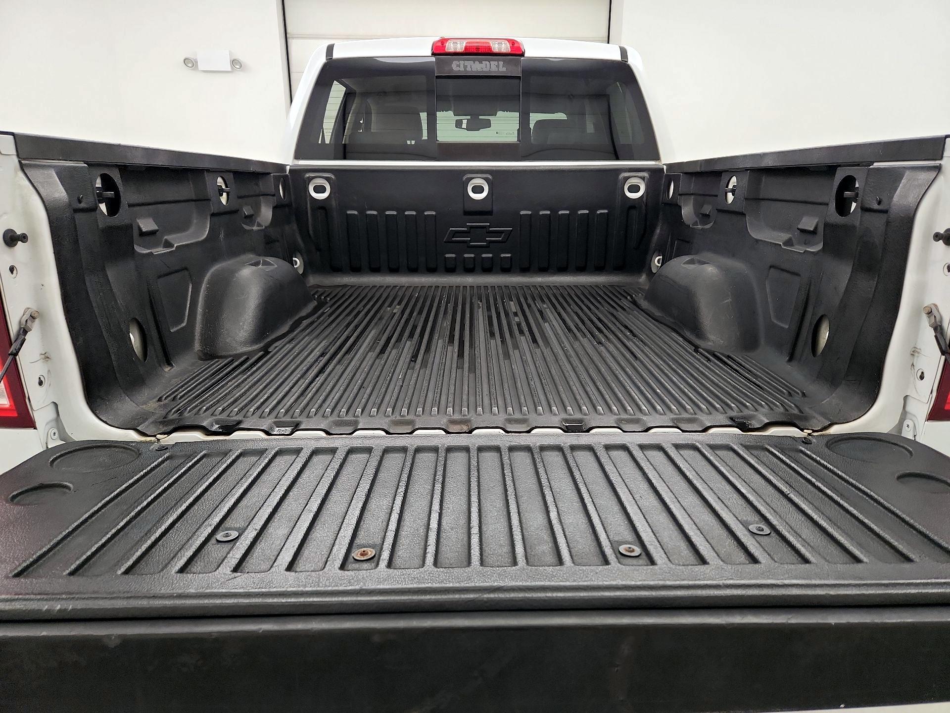 Thumbnail: 2016 Chevrolet Silverado 1500 - 20