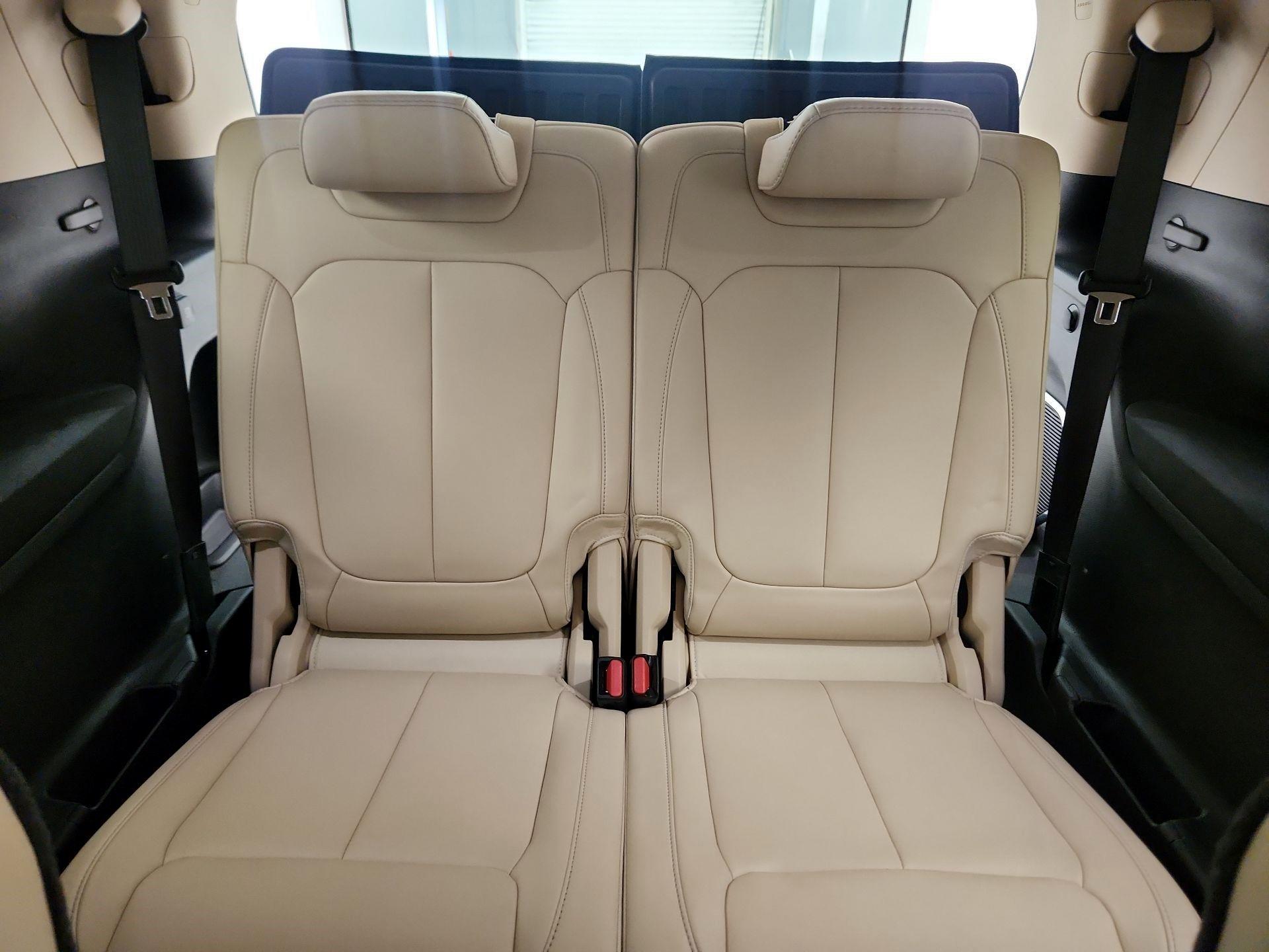 Thumbnail: 2021 Jeep Grand Cherokee L - 20