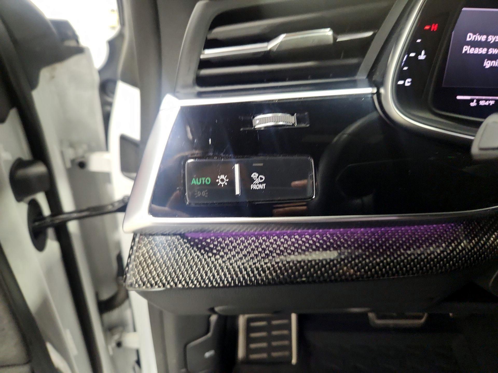 Thumbnail: 2023 Audi SQ8 - 13