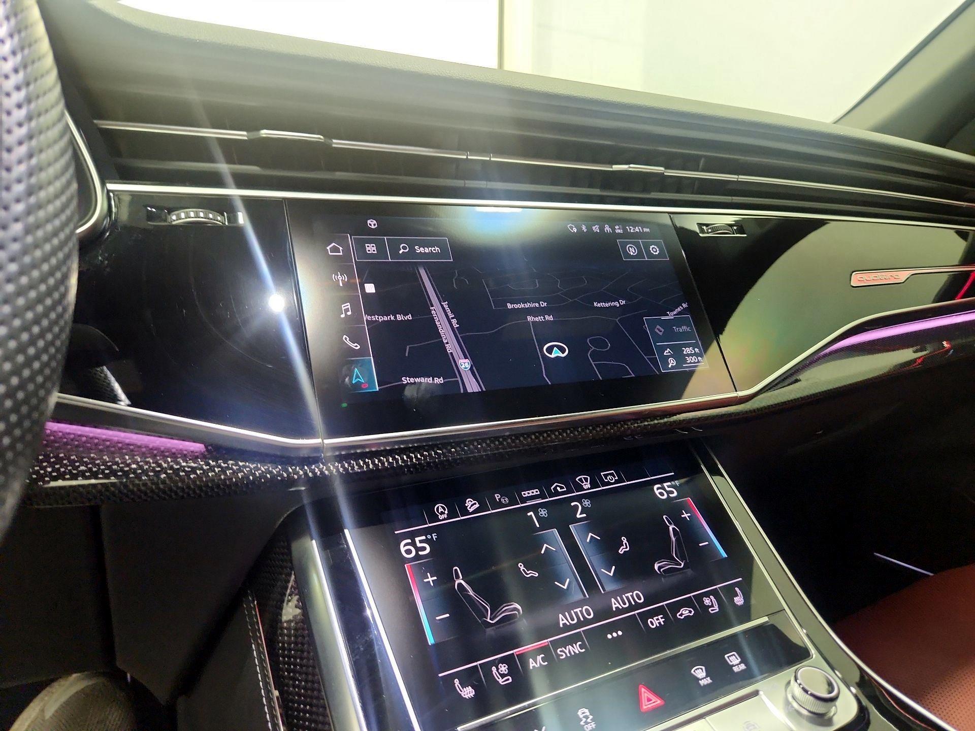 Thumbnail: 2023 Audi SQ8 - 14