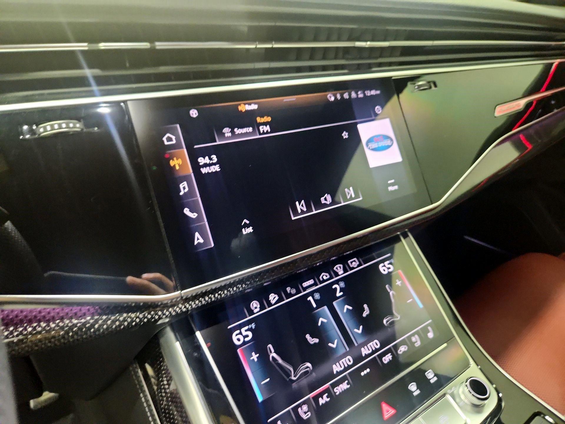 Thumbnail: 2023 Audi SQ8 - 16