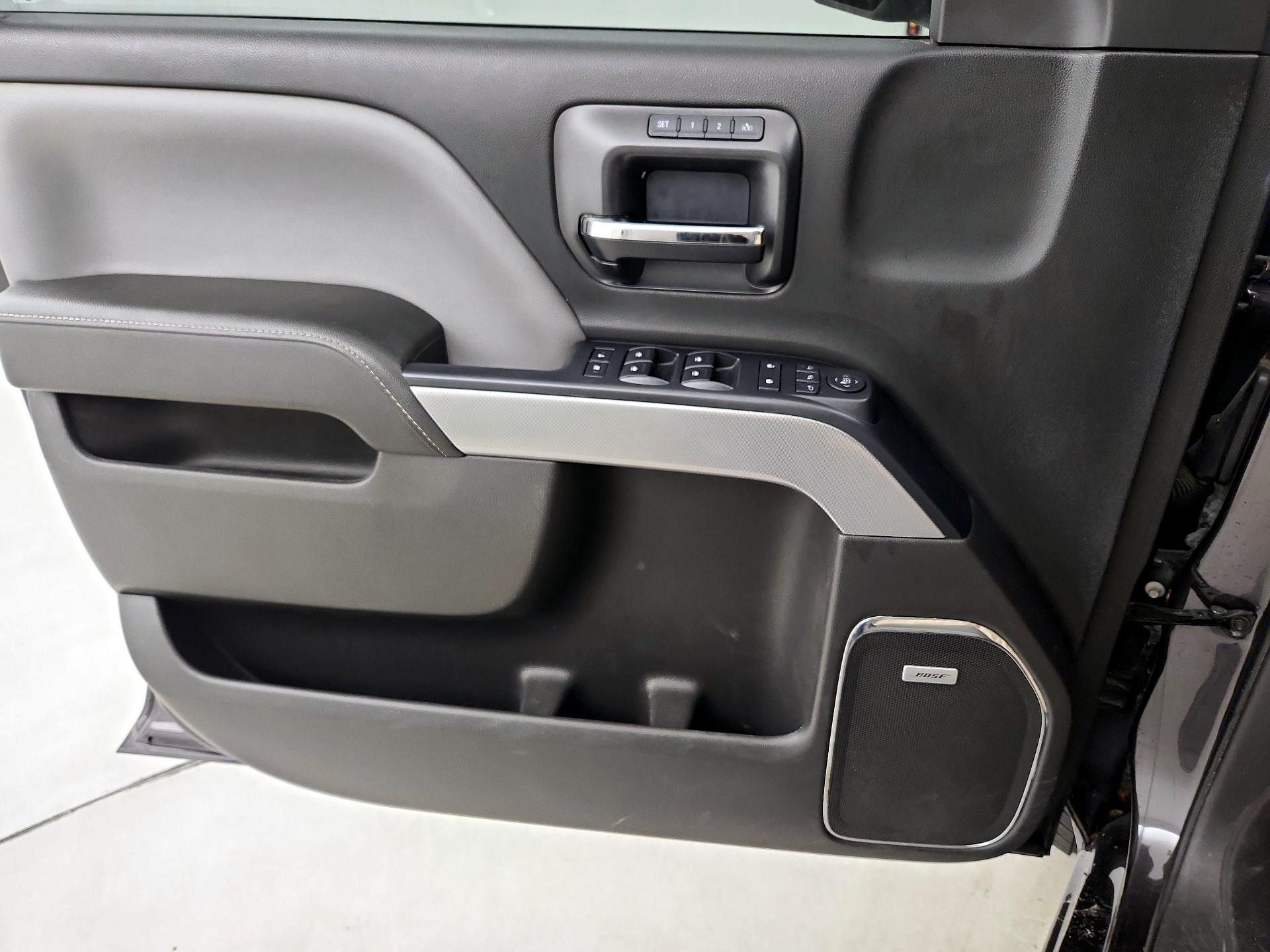 Thumbnail: 2016 Chevrolet Silverado 1500 - 12