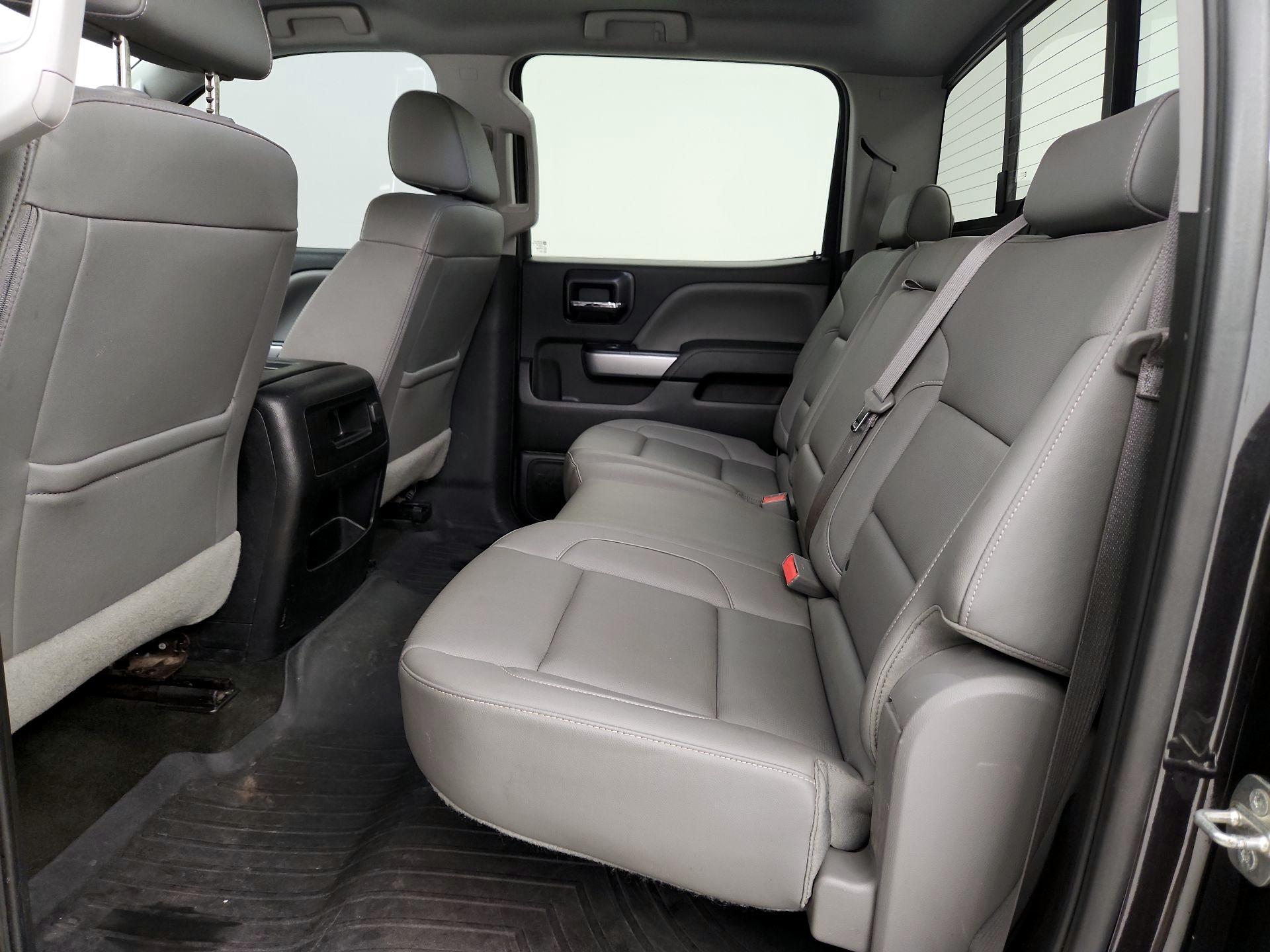 Thumbnail: 2016 Chevrolet Silverado 1500 - 19