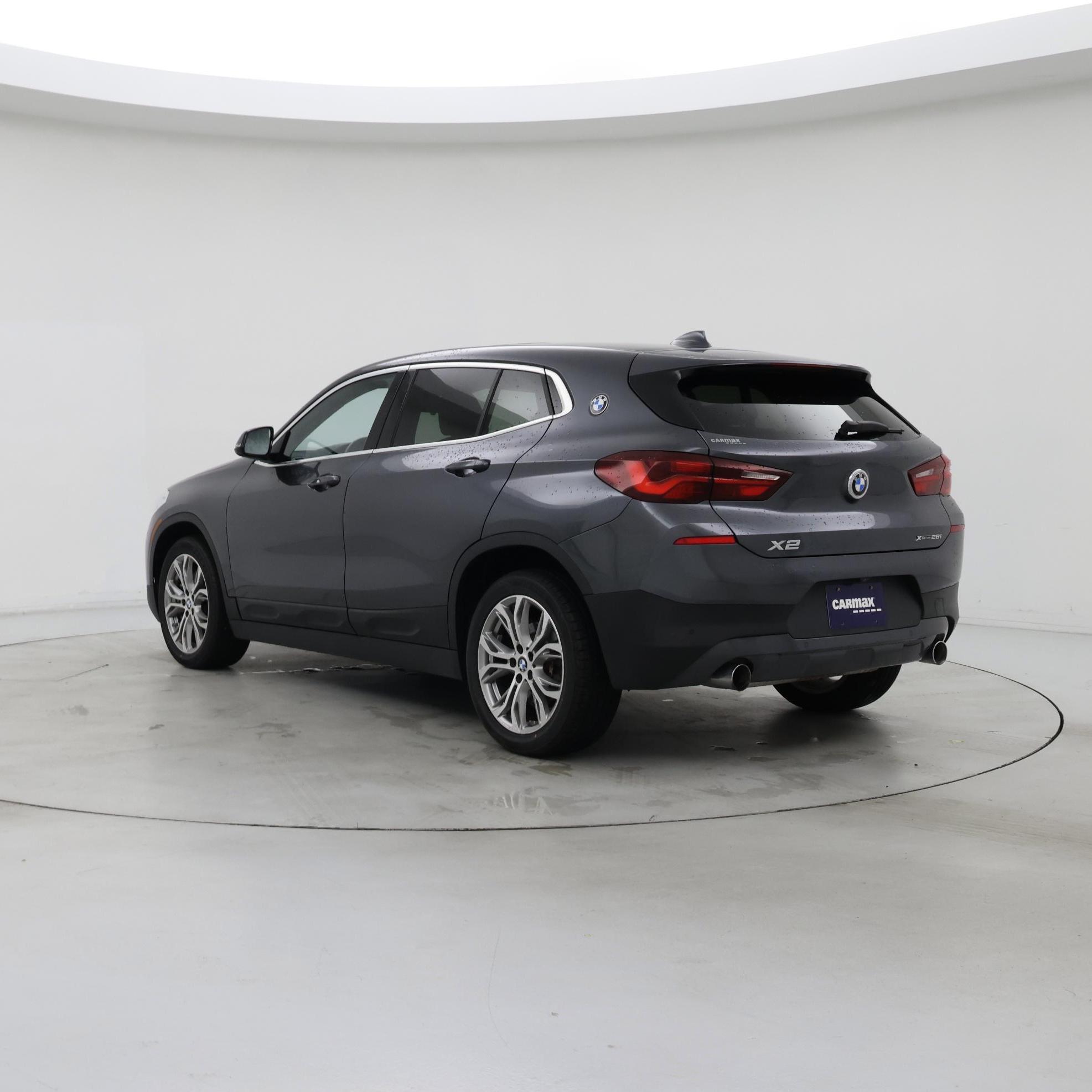 Thumbnail: 2022 BMW X2 - 2