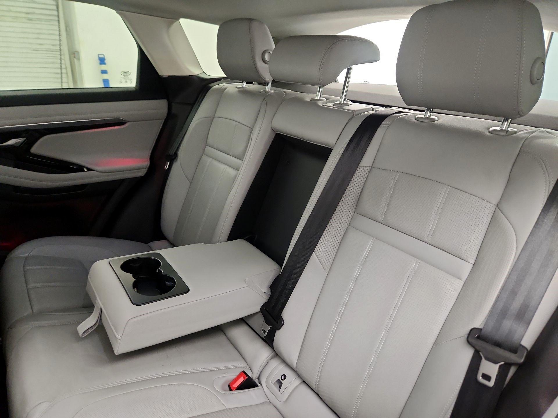 Thumbnail: 2020 Land Rover Range Rover Evoque - 19