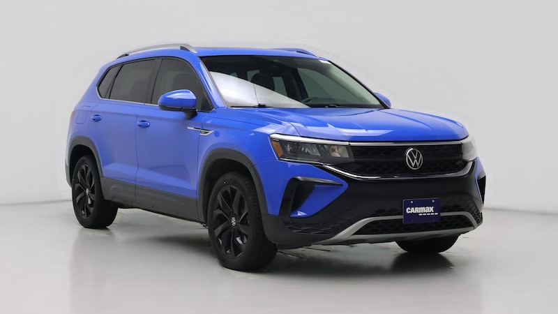 2022 Volkswagen Taos SE Hero Image