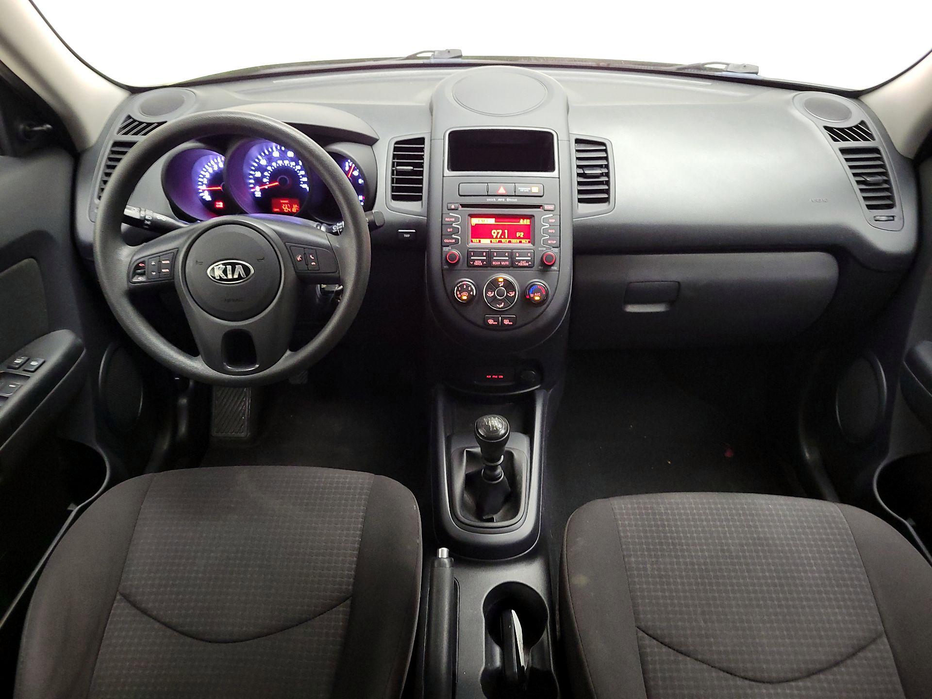 Thumbnail: 2013 Kia Soul - 9