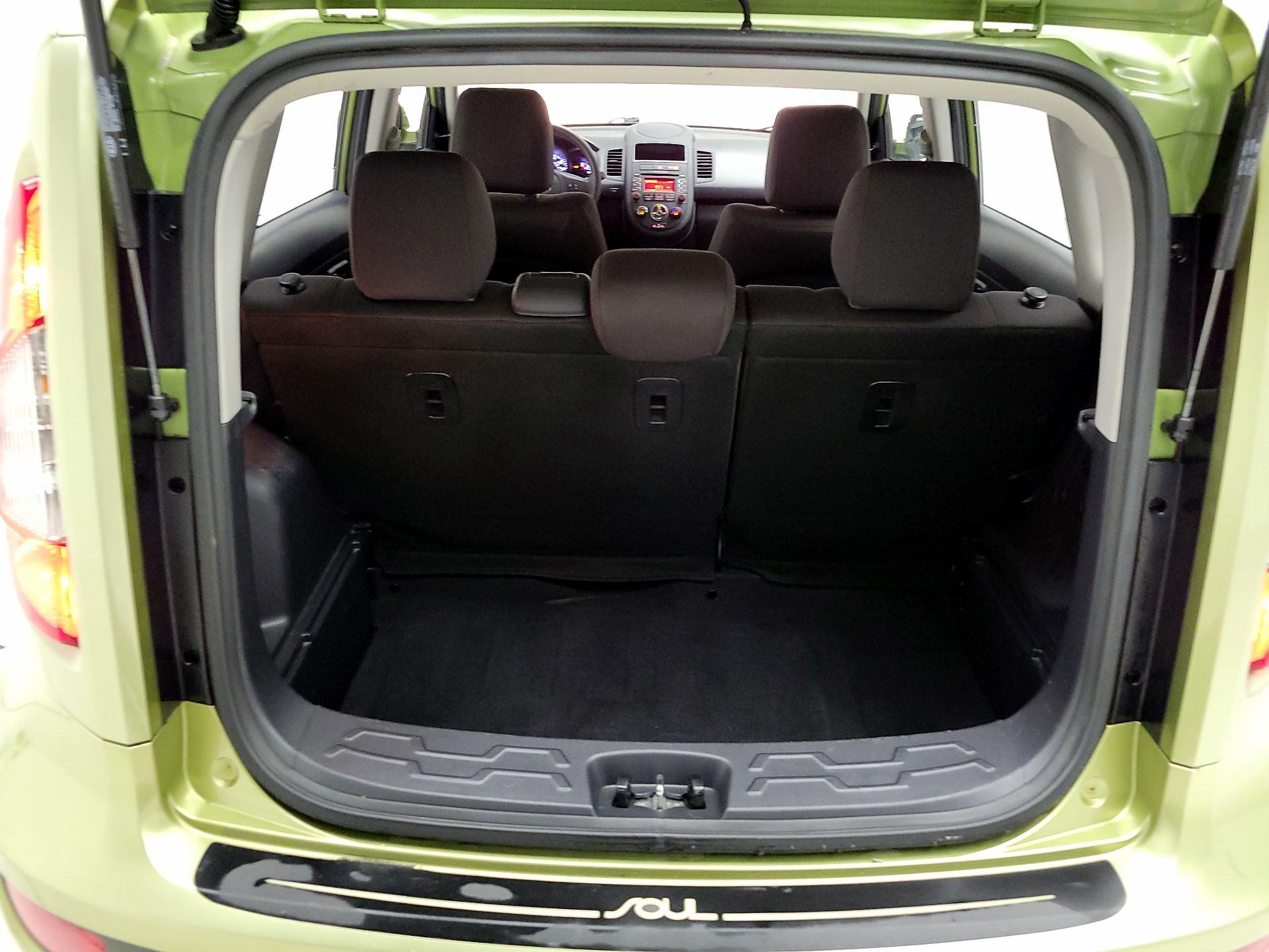 Thumbnail: 2013 Kia Soul - 19