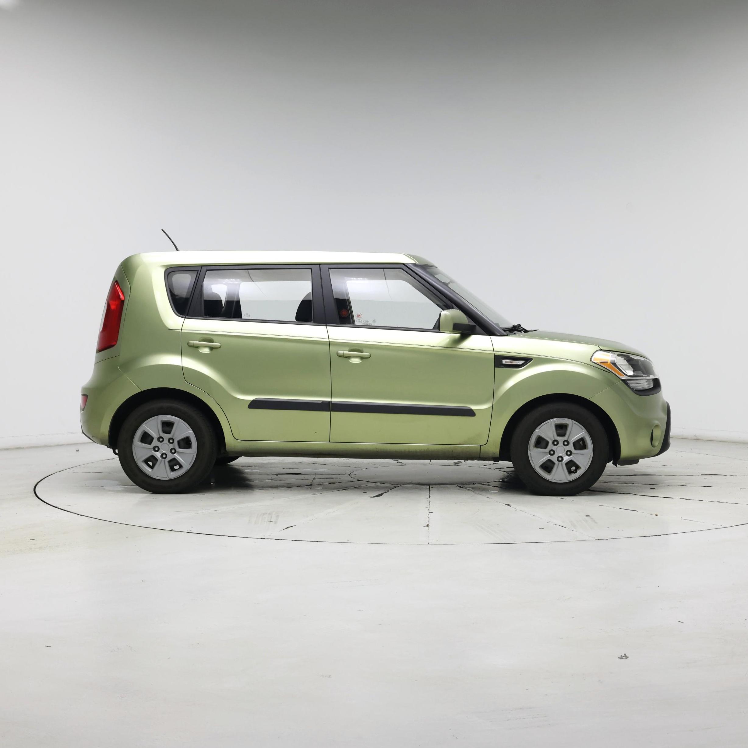 Thumbnail: 2013 Kia Soul - 7