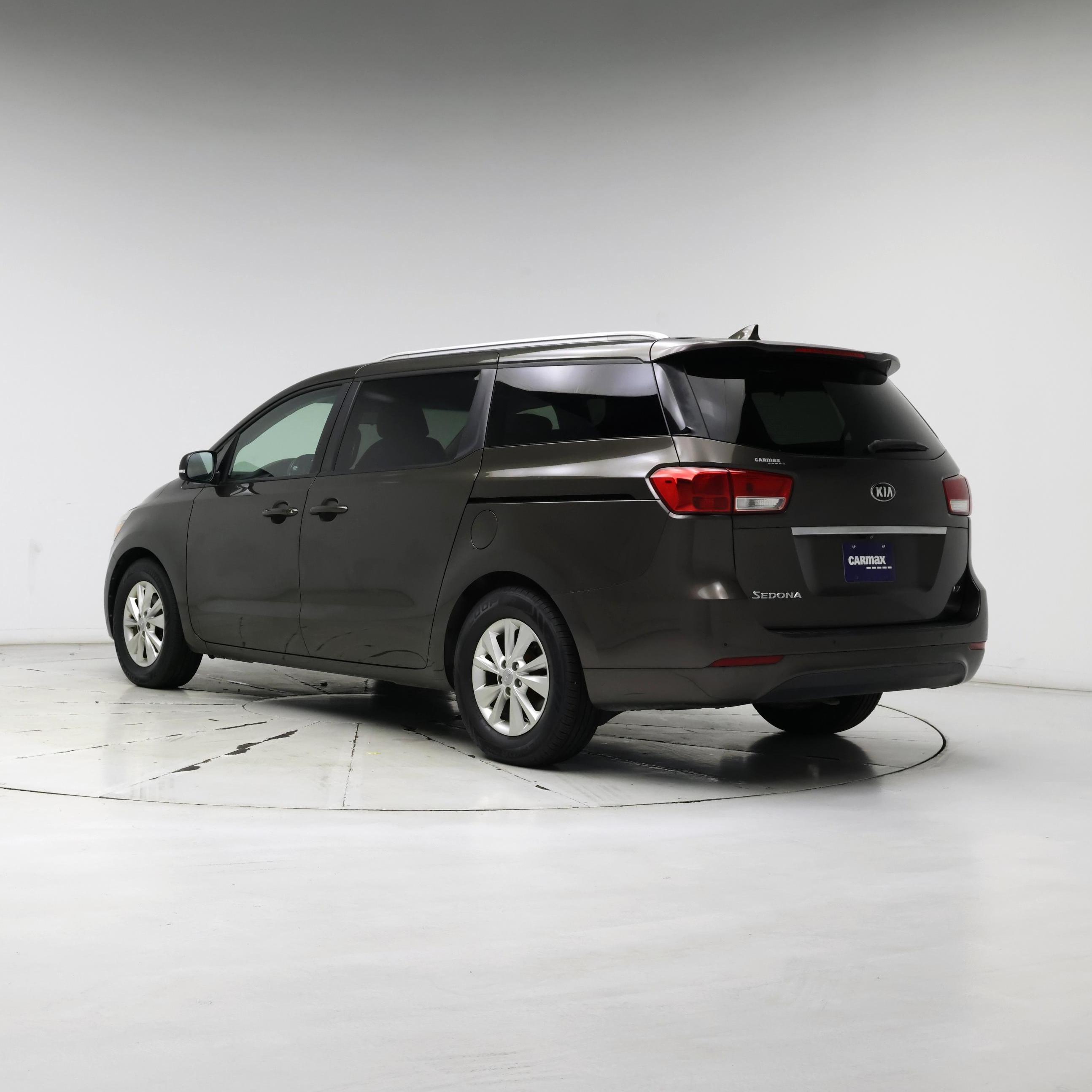 Thumbnail: 2017 Kia Sedona - 2