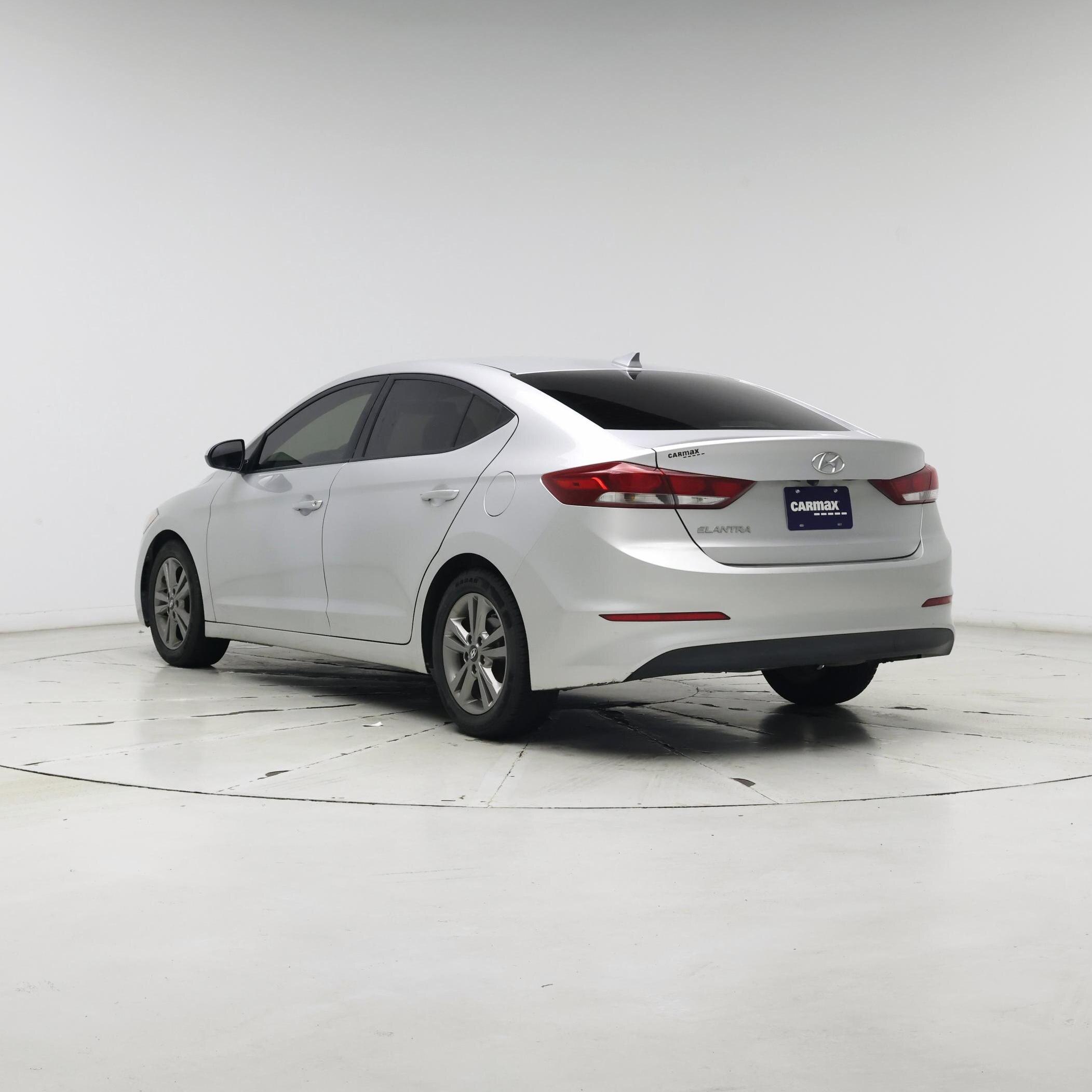 Thumbnail: 2018 Hyundai Elantra - 2