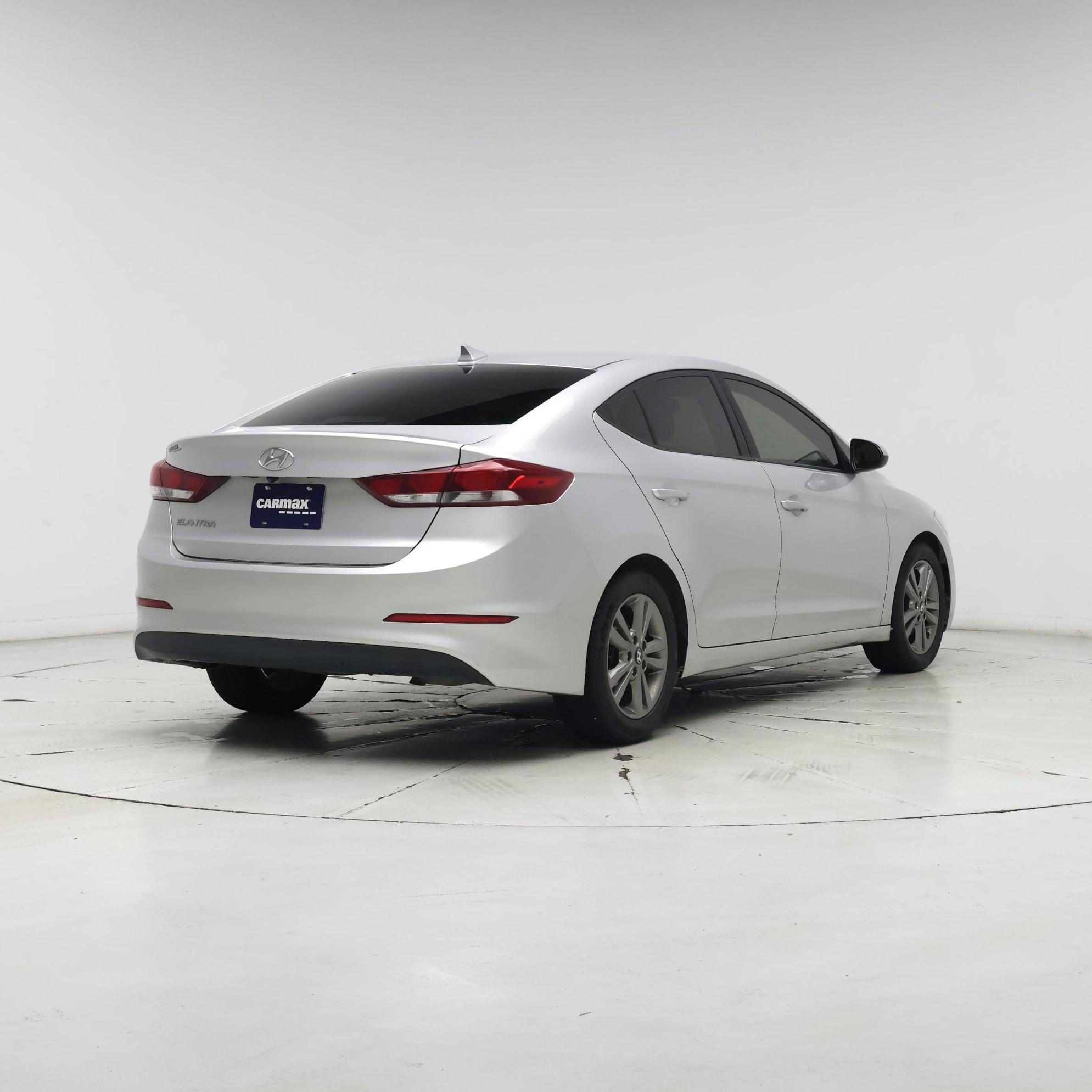Thumbnail: 2018 Hyundai Elantra - 8