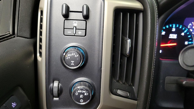 2017 GMC Sierra 1500 Denali 13