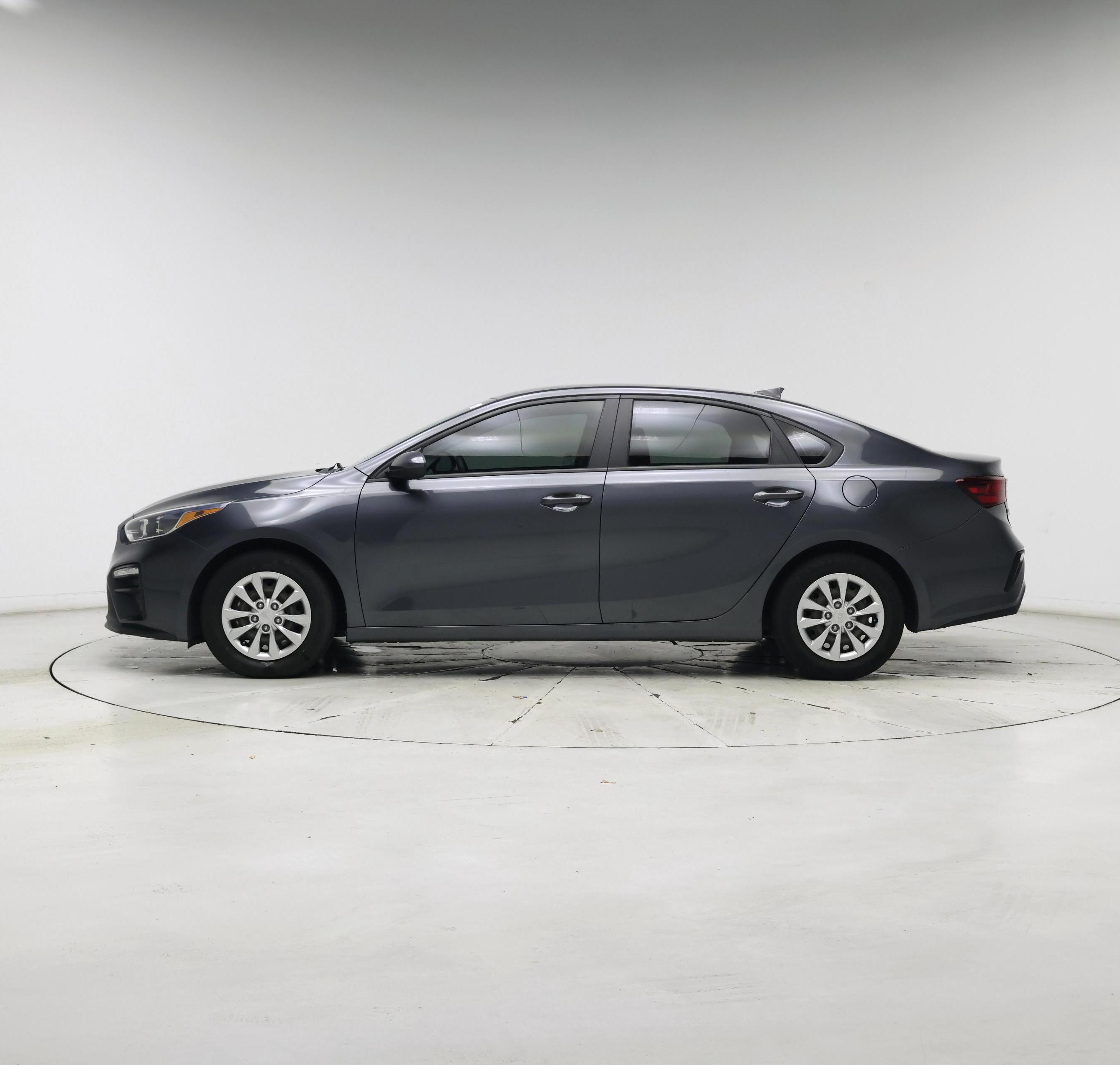 Thumbnail: 2021 Kia Forte - 3