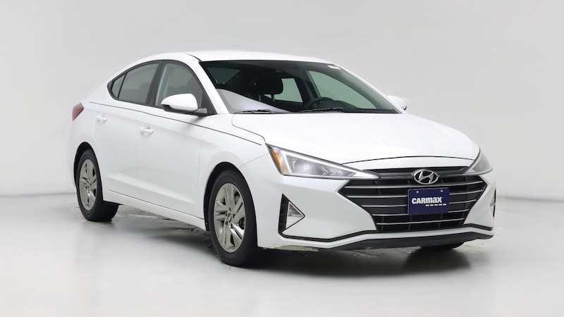 2020 Hyundai Elantra SEL Hero Image