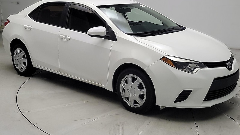 2014 Toyota Corolla LE Hero Image