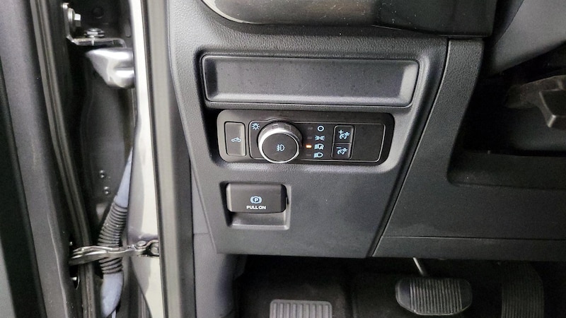 2021 Ford F-150 XL 13