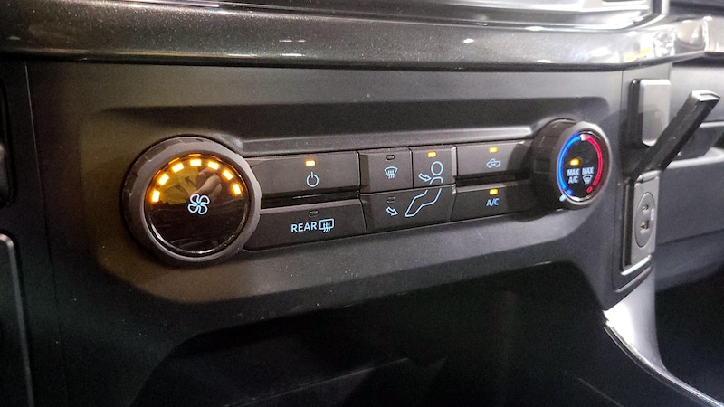 2021 Ford F-150 XL 17