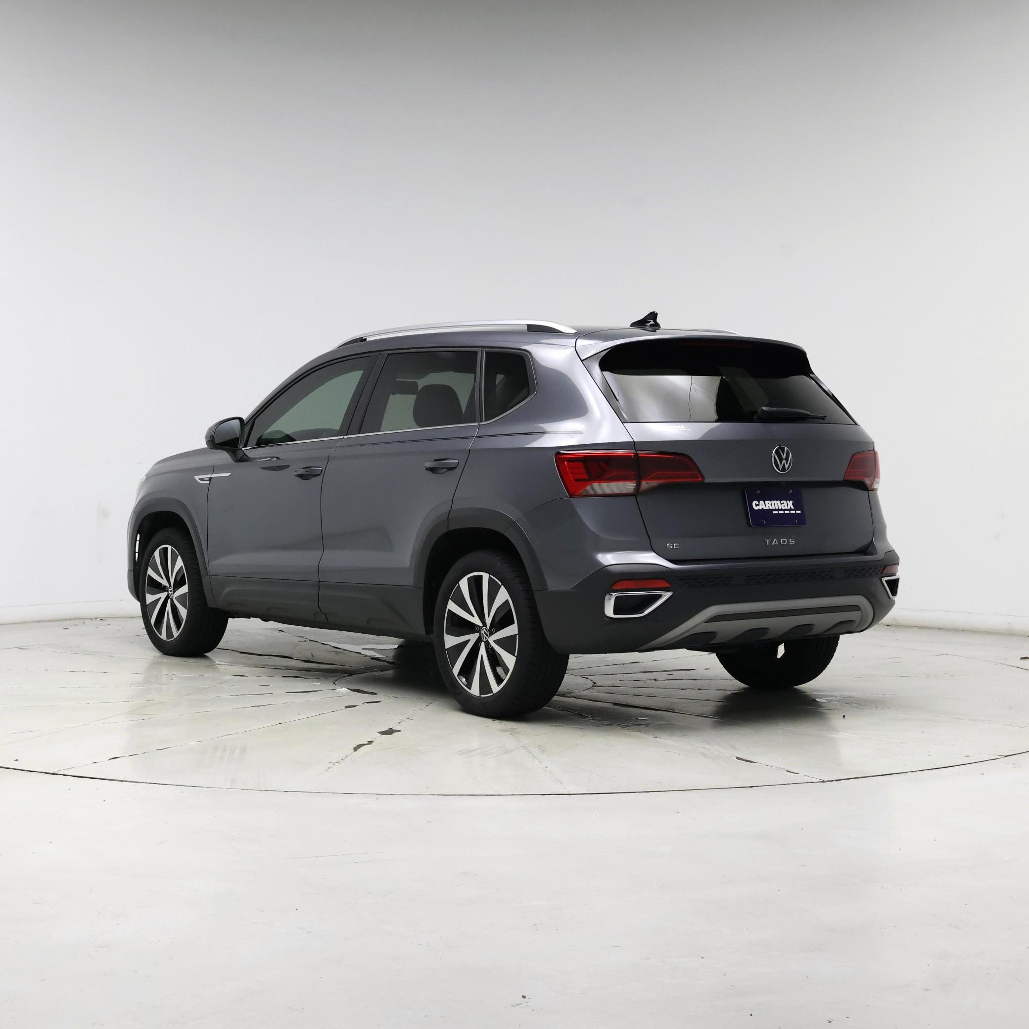 Thumbnail: 2022 Volkswagen Taos - 2