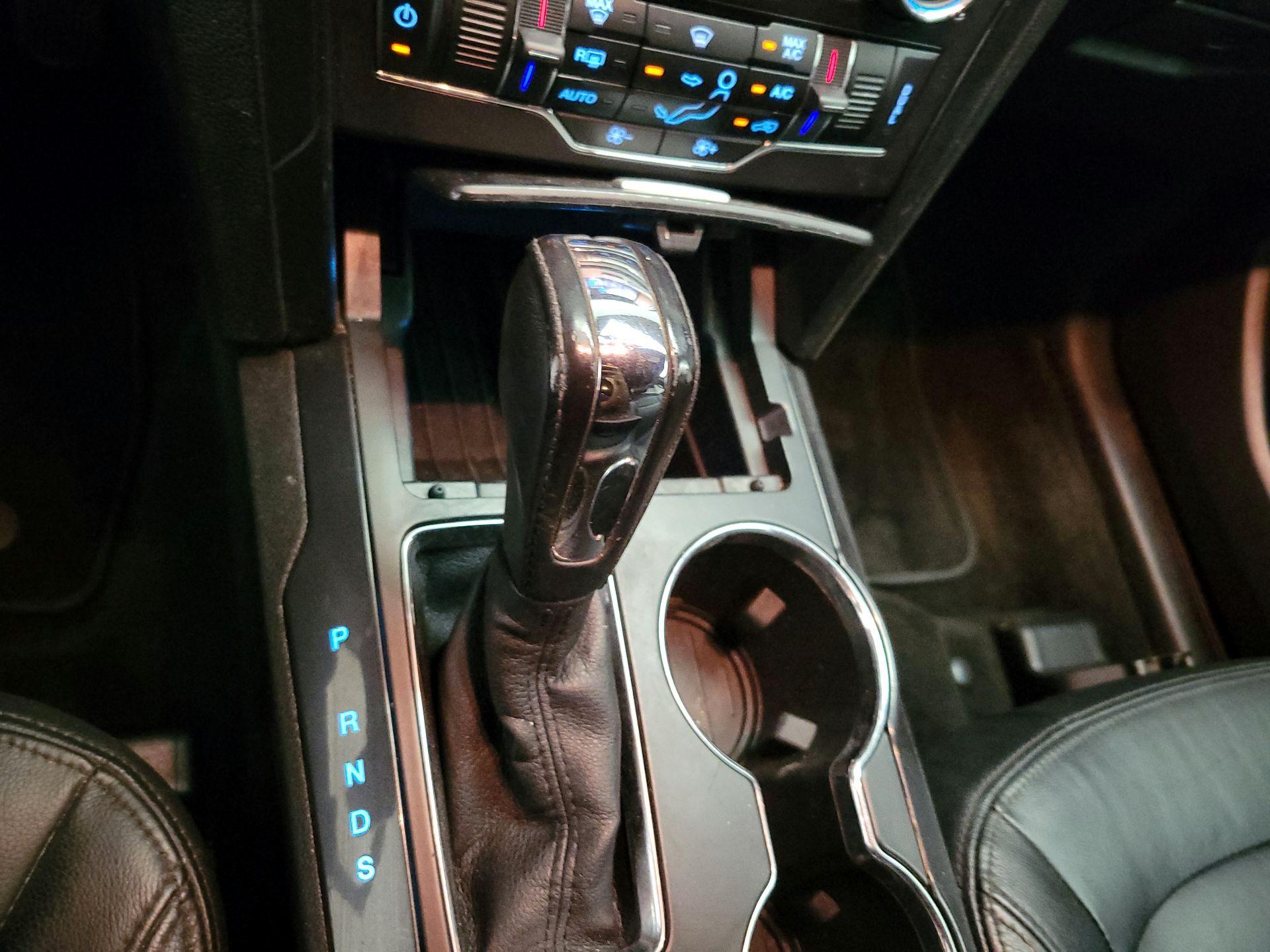 Thumbnail: 2017 Ford Explorer - 17