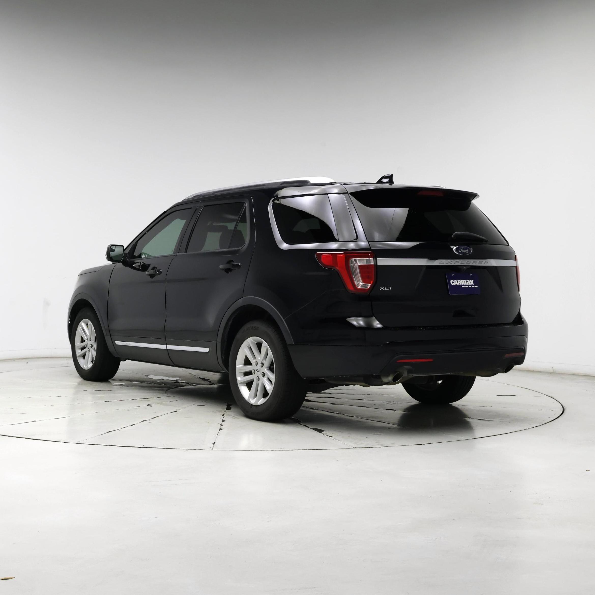 Thumbnail: 2017 Ford Explorer - 2