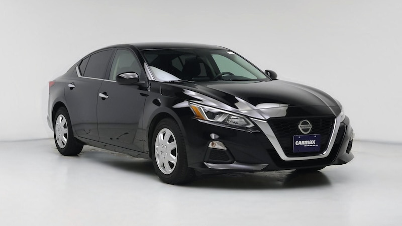 2020 Nissan Altima S Hero Image