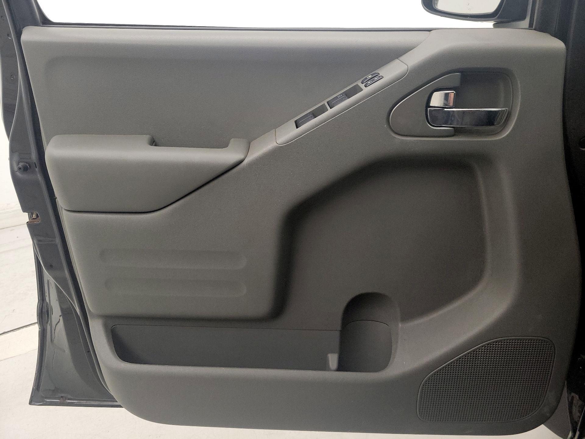 Thumbnail: 2021 Nissan Frontier - 12